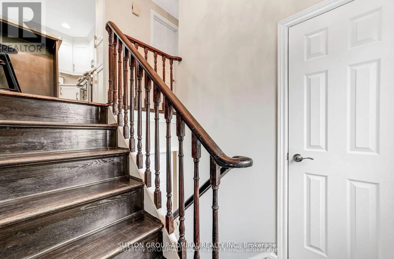 14 CHIPPAWA (MAIN) COURT