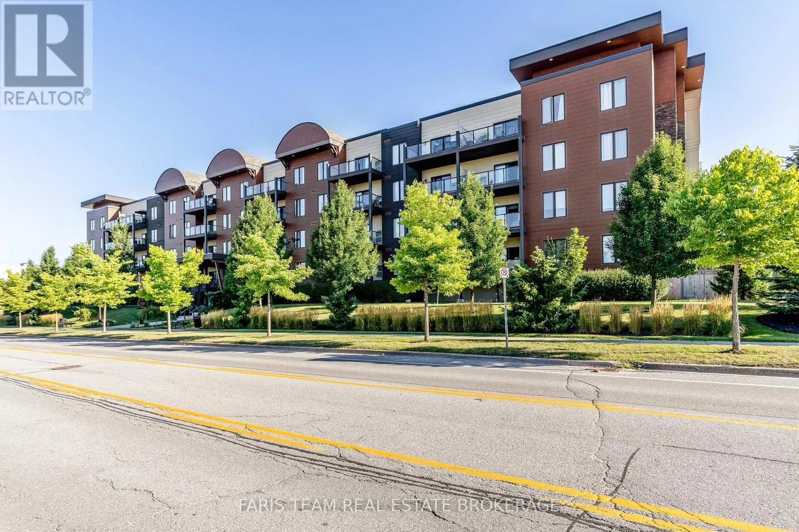 211 - 100 DEAN AVENUE