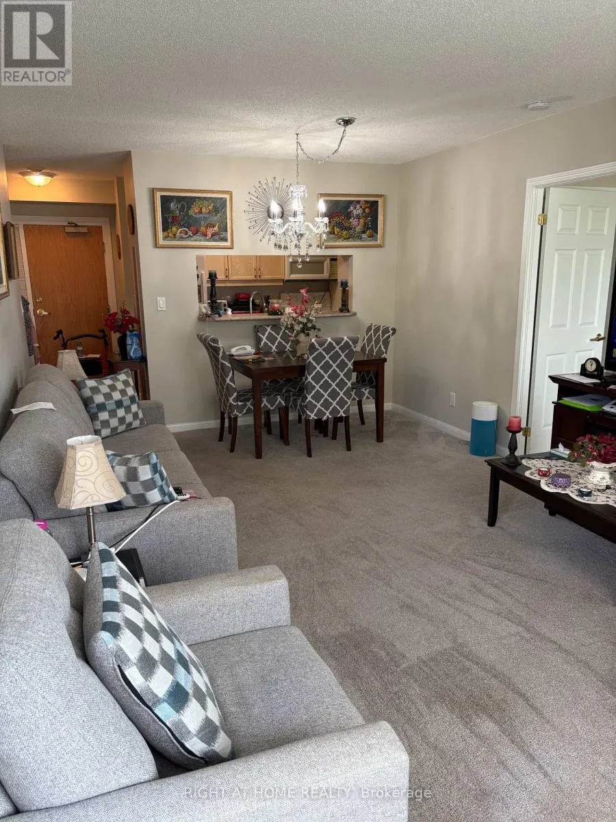 205 - 90 DEAN AVENUE