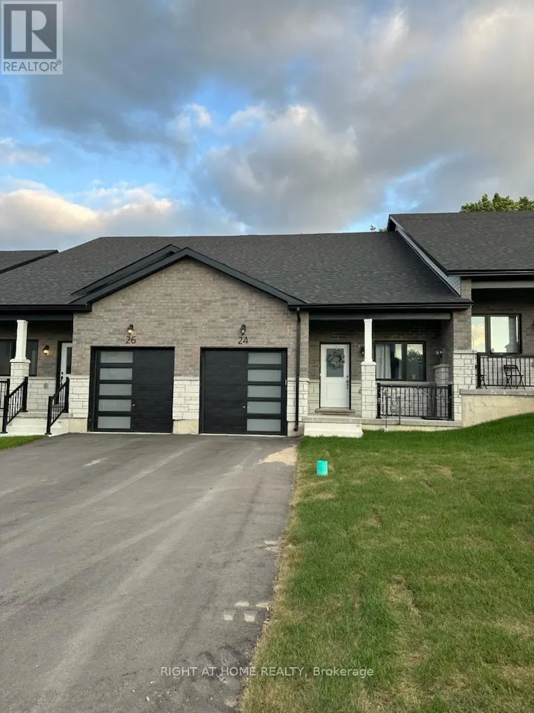 24 LAHEY CRESCENT