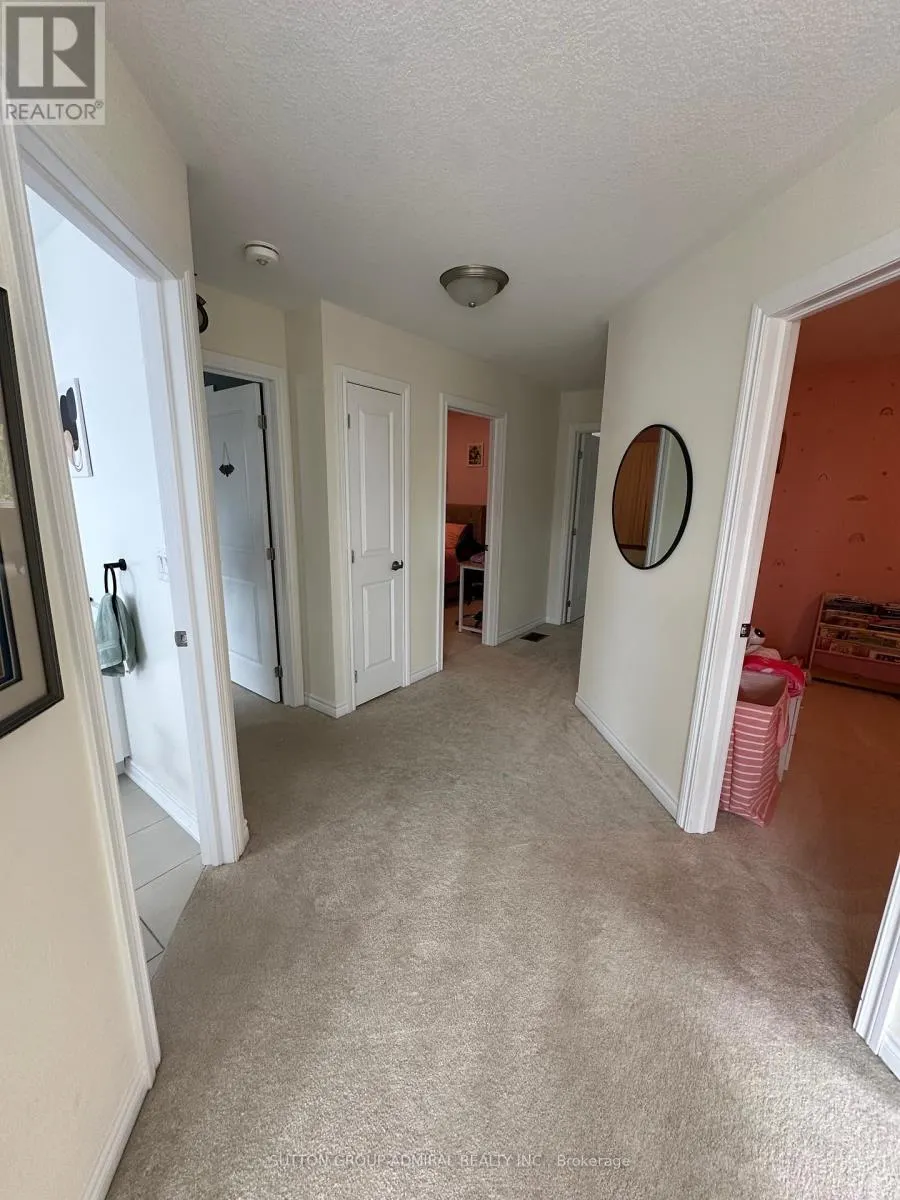 39 ATLANTIS DRIVE