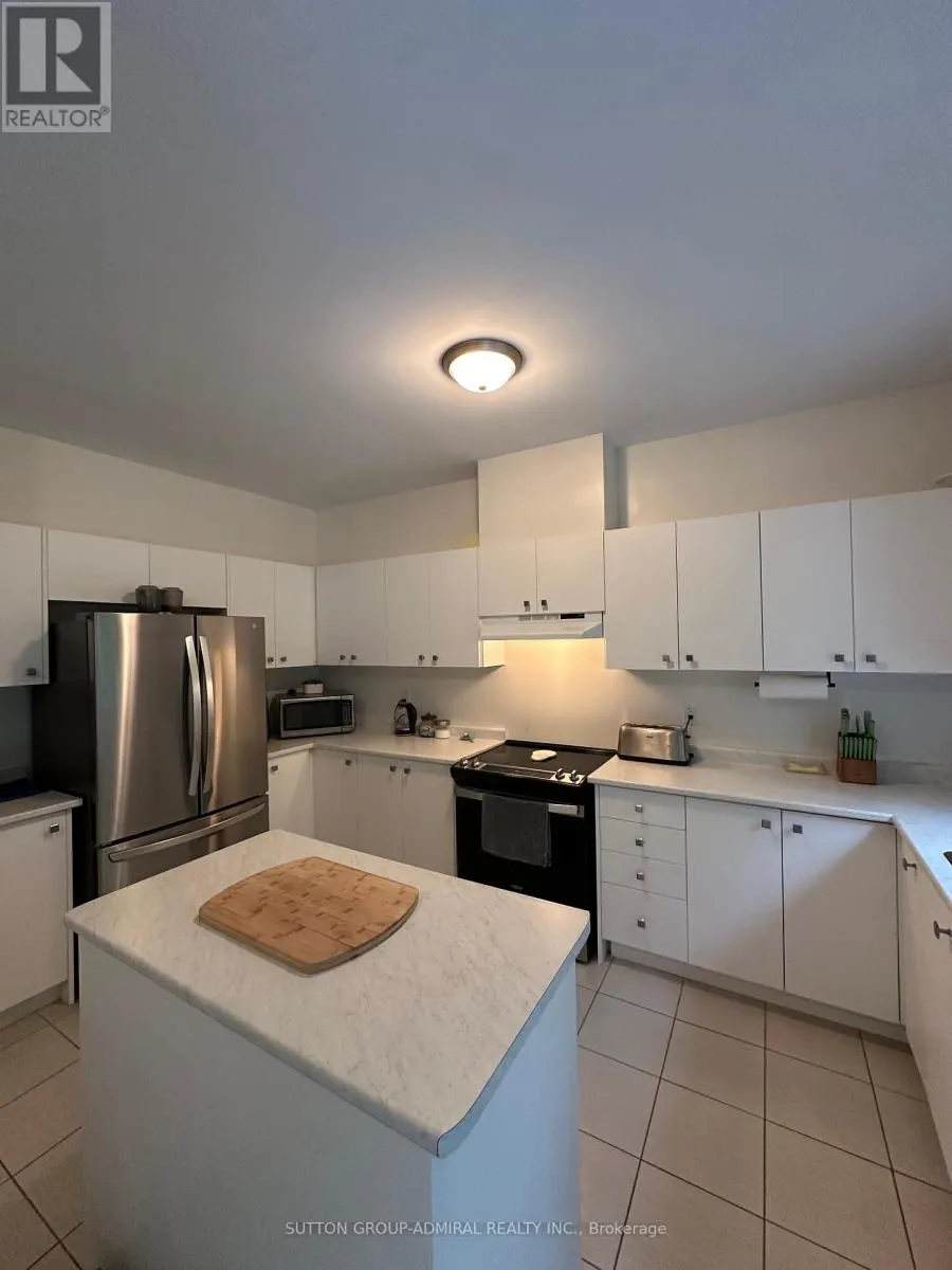 39 ATLANTIS DRIVE