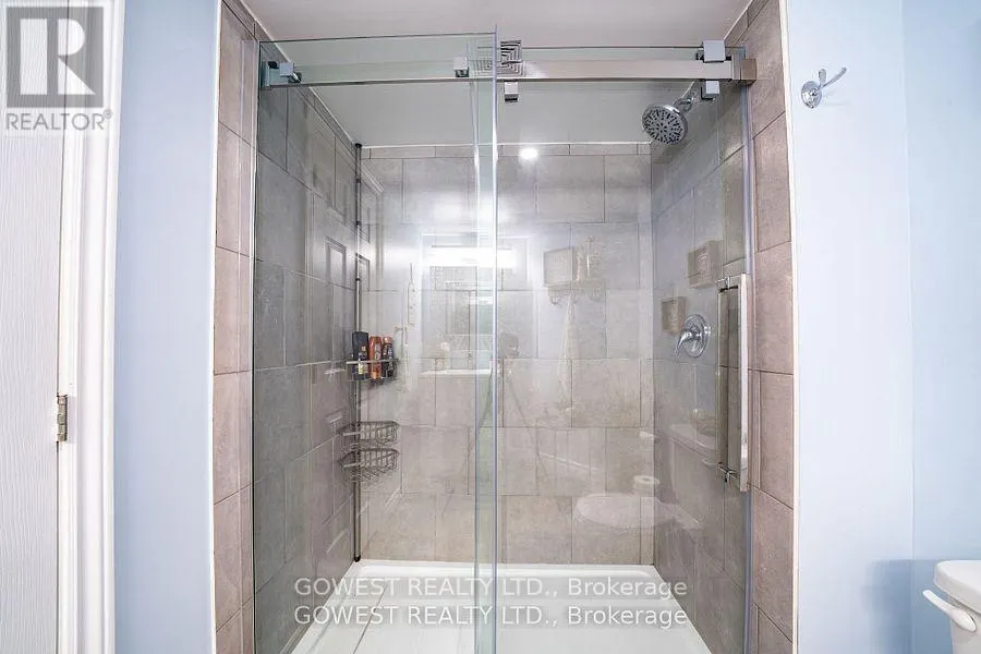 5 55TH STREET S