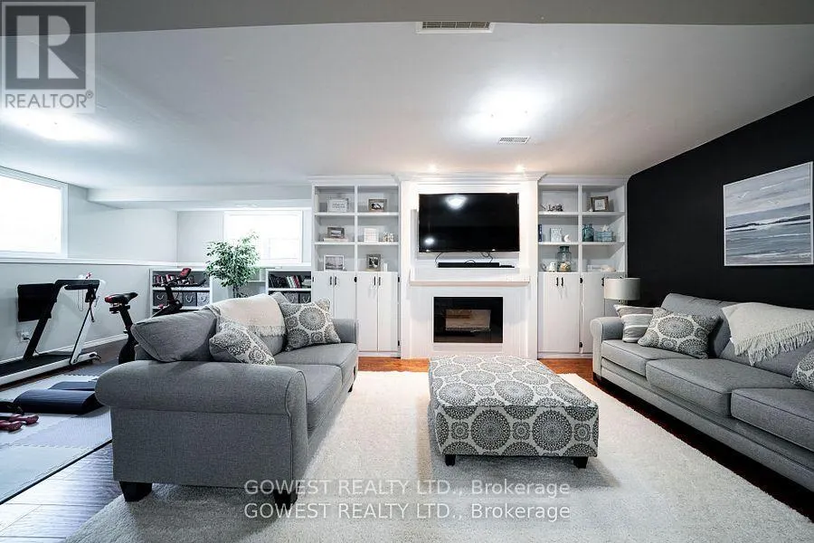 5 55TH STREET S