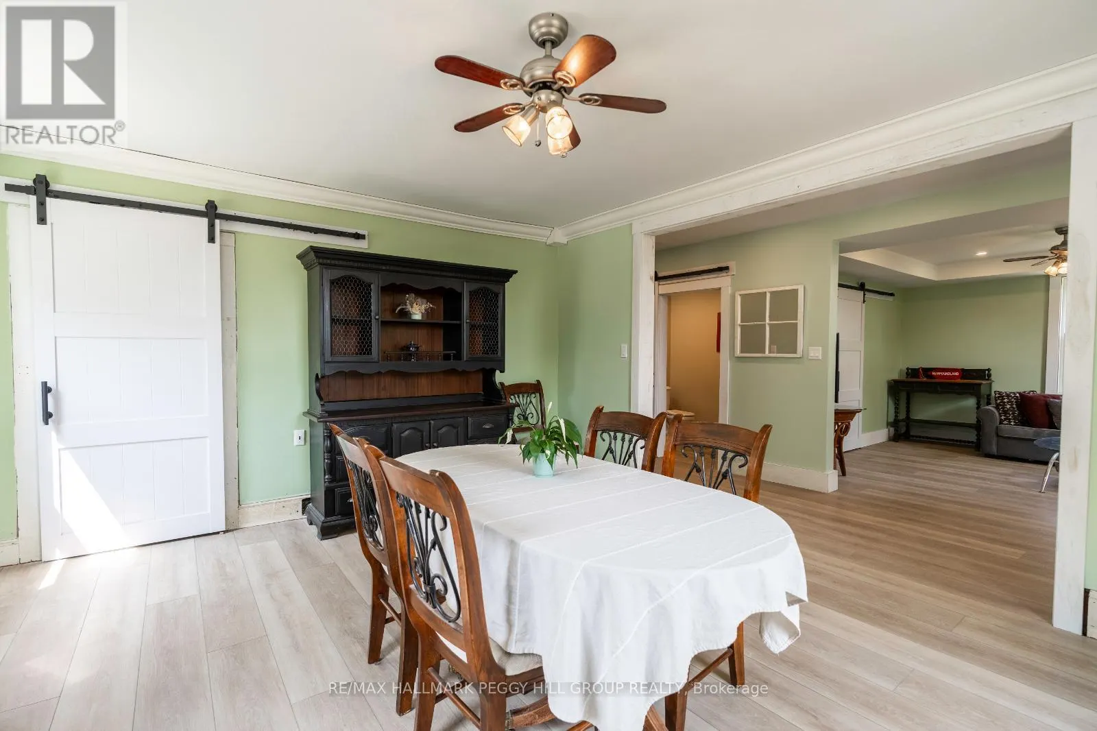 4396 PENETANGUISHENE ROAD