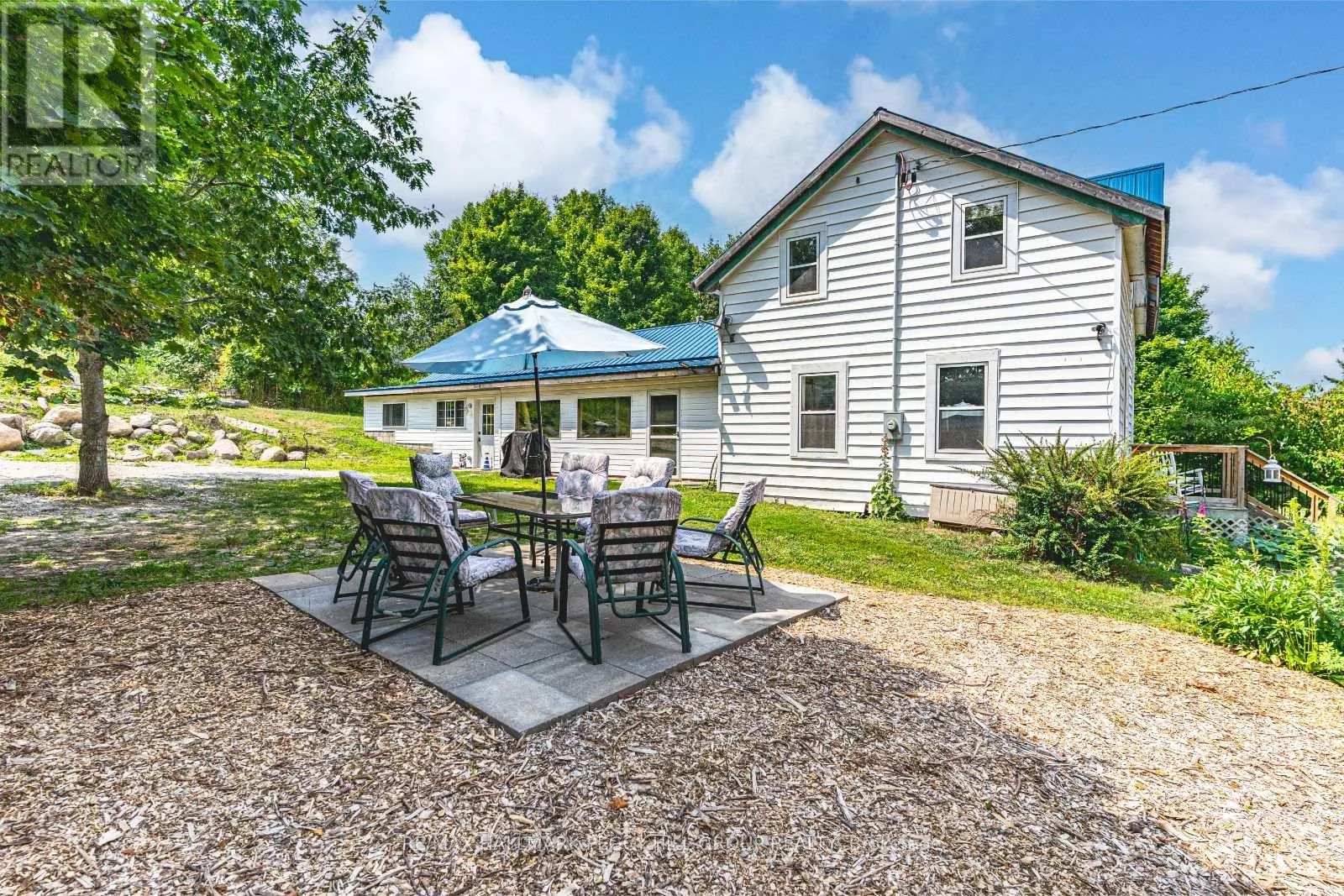 4396 PENETANGUISHENE ROAD