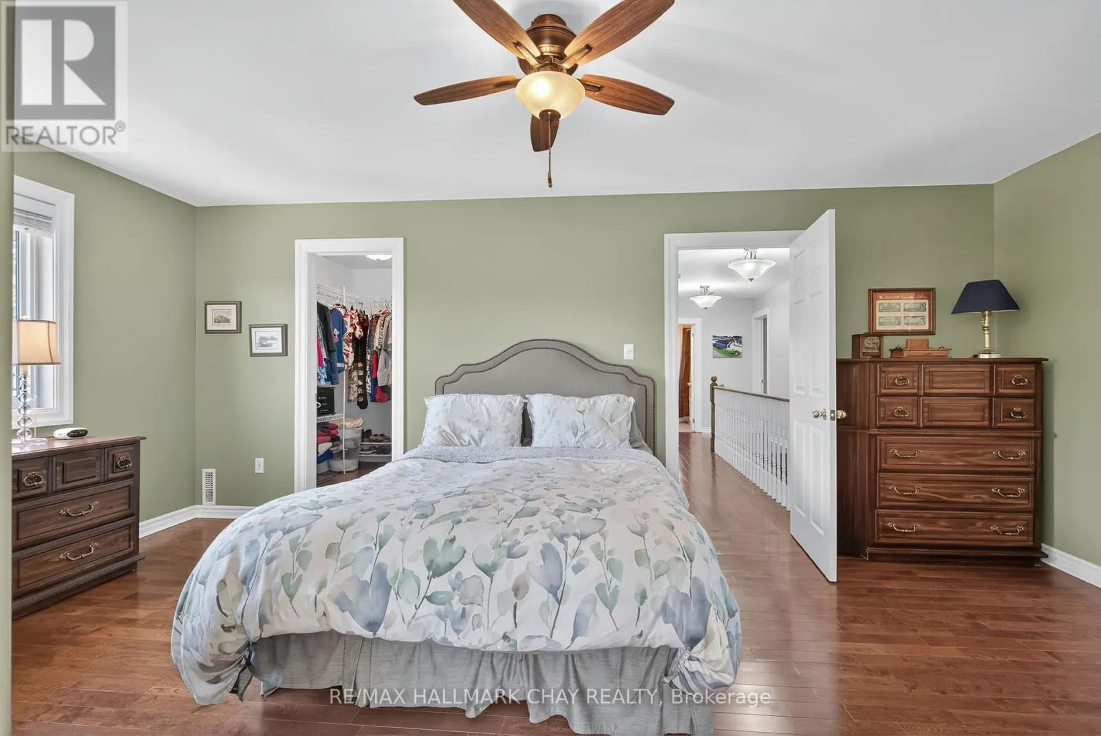 2 MARIPOSA CRESCENT
