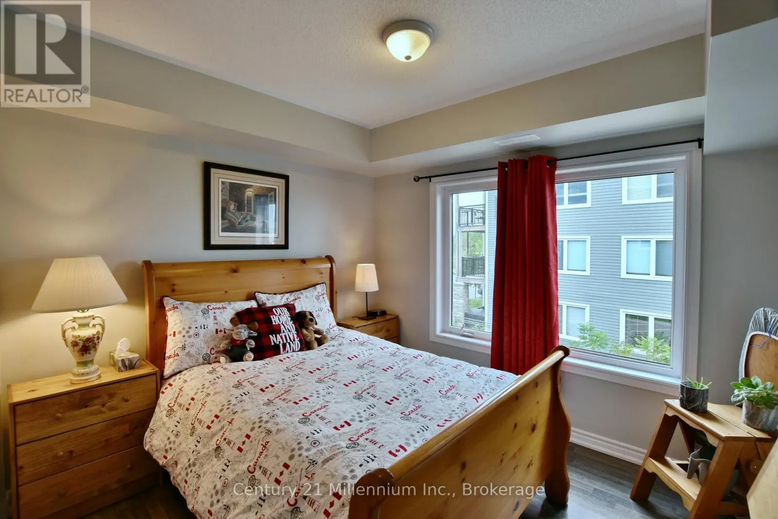 201 - 5 ANCHORAGE CRESCENT, #201