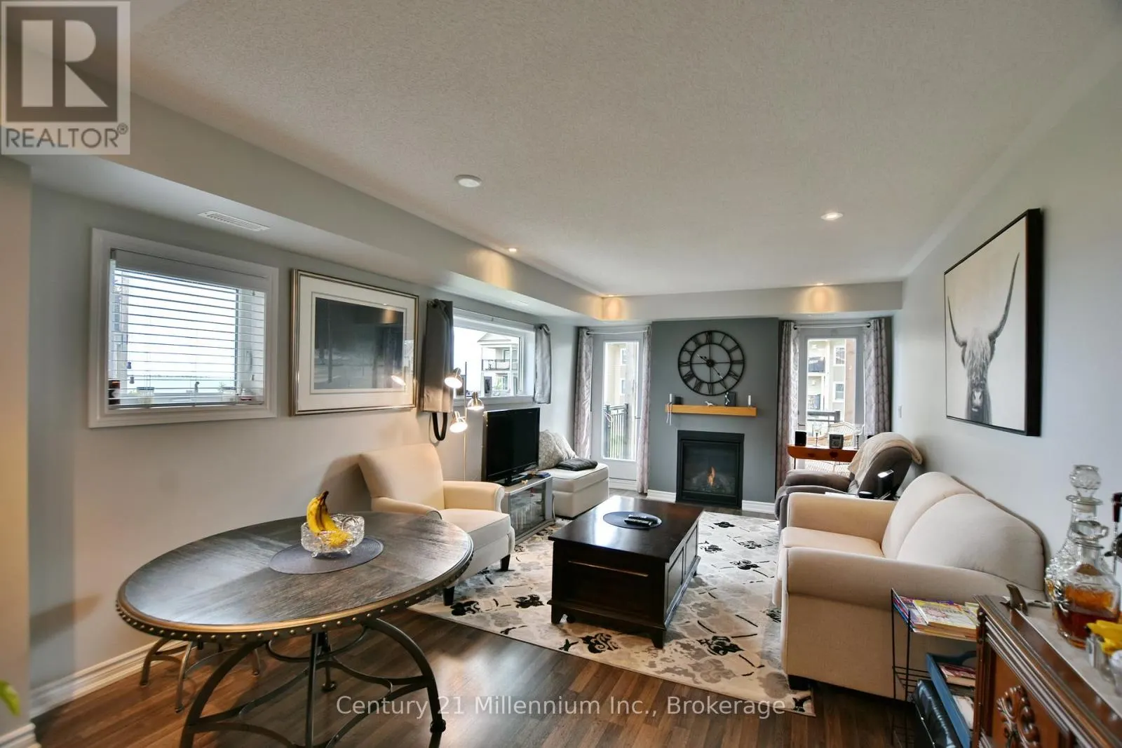 201 - 5 ANCHORAGE CRESCENT, #201