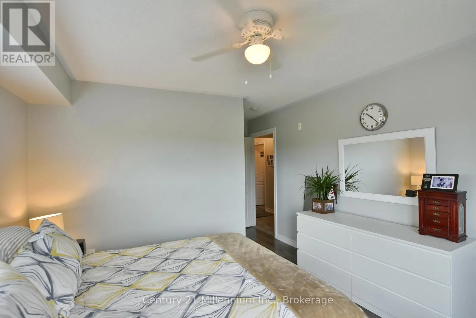 201 - 5 ANCHORAGE CRESCENT, #201