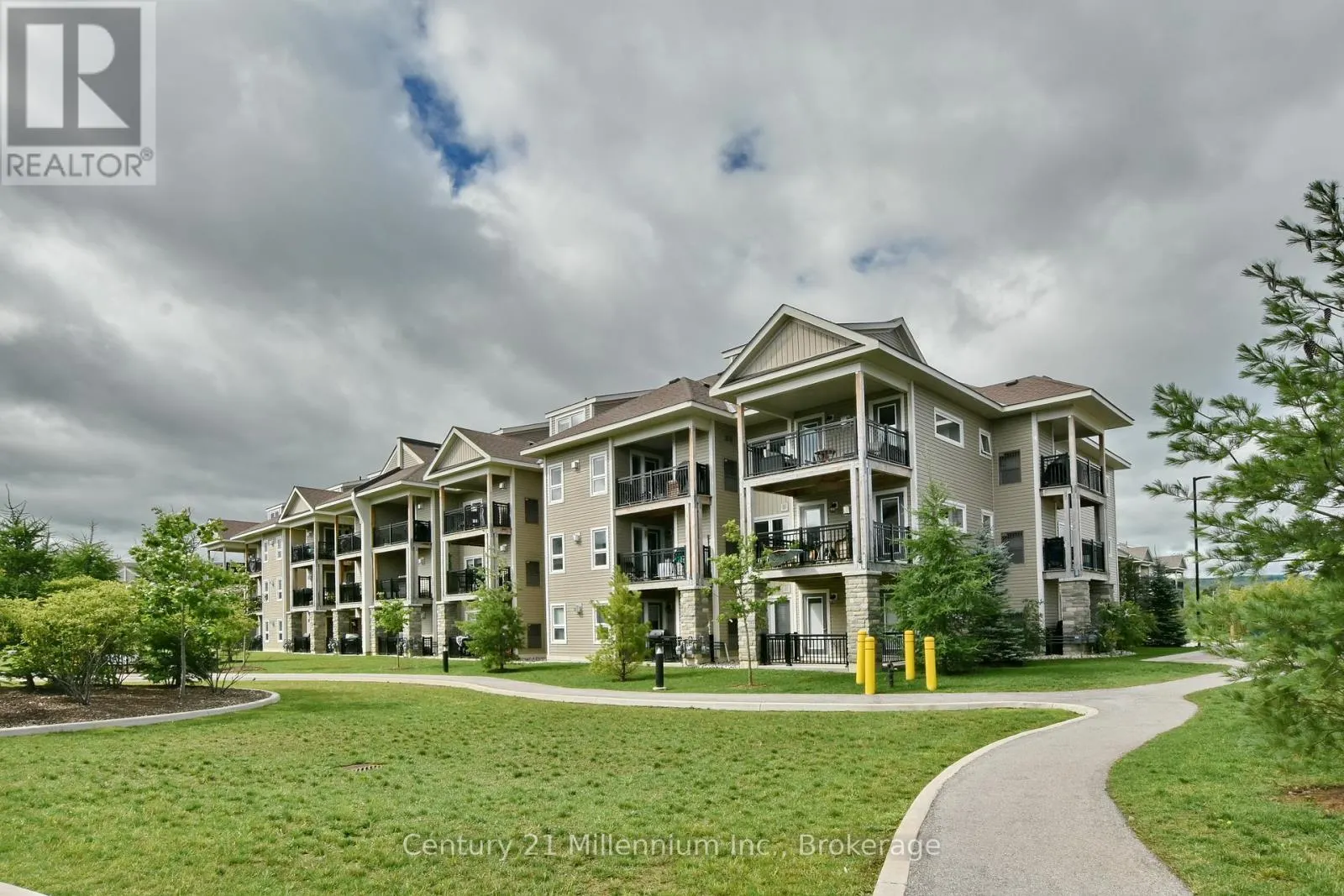 201 - 5 ANCHORAGE CRESCENT, #201