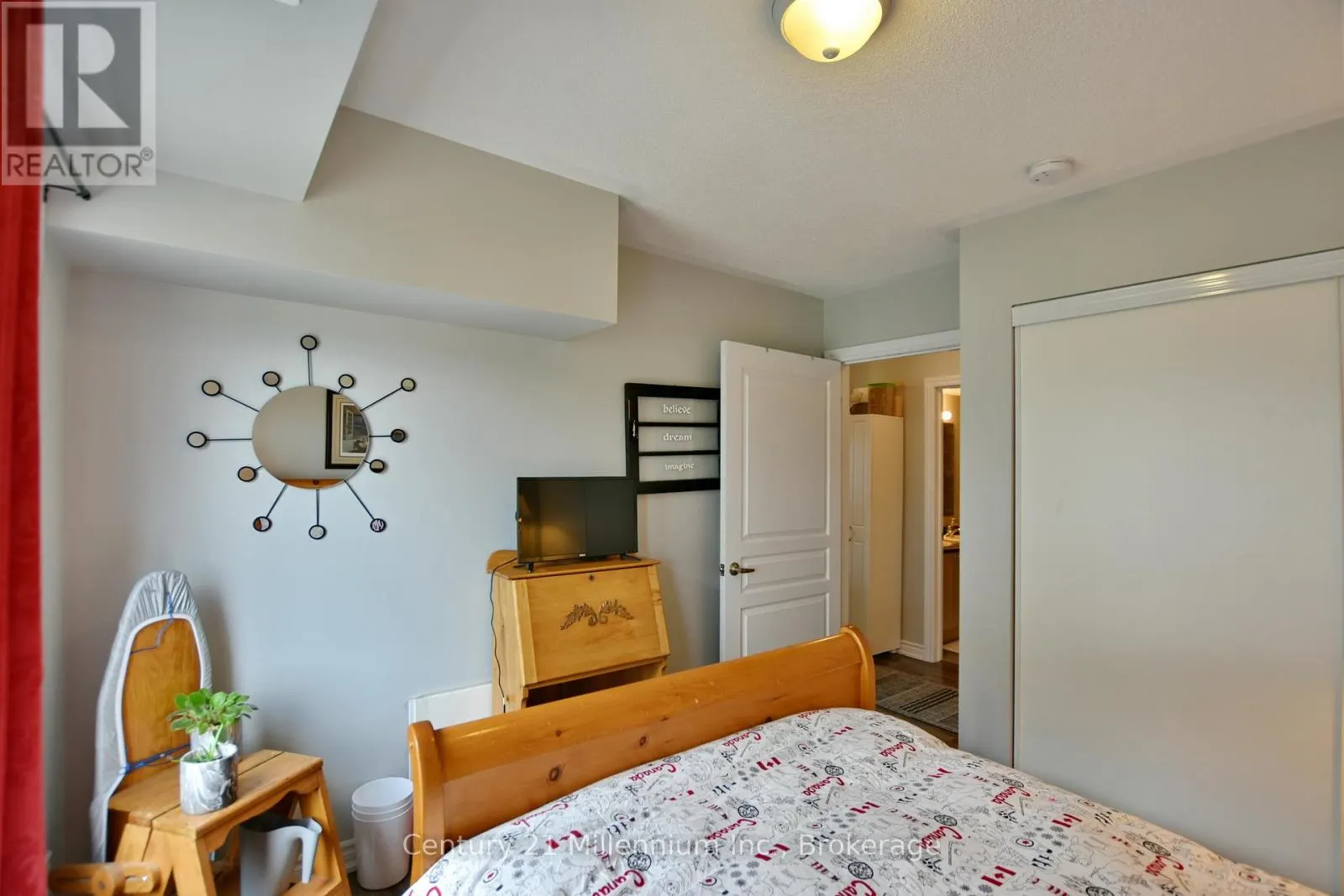 201 - 5 ANCHORAGE CRESCENT, #201