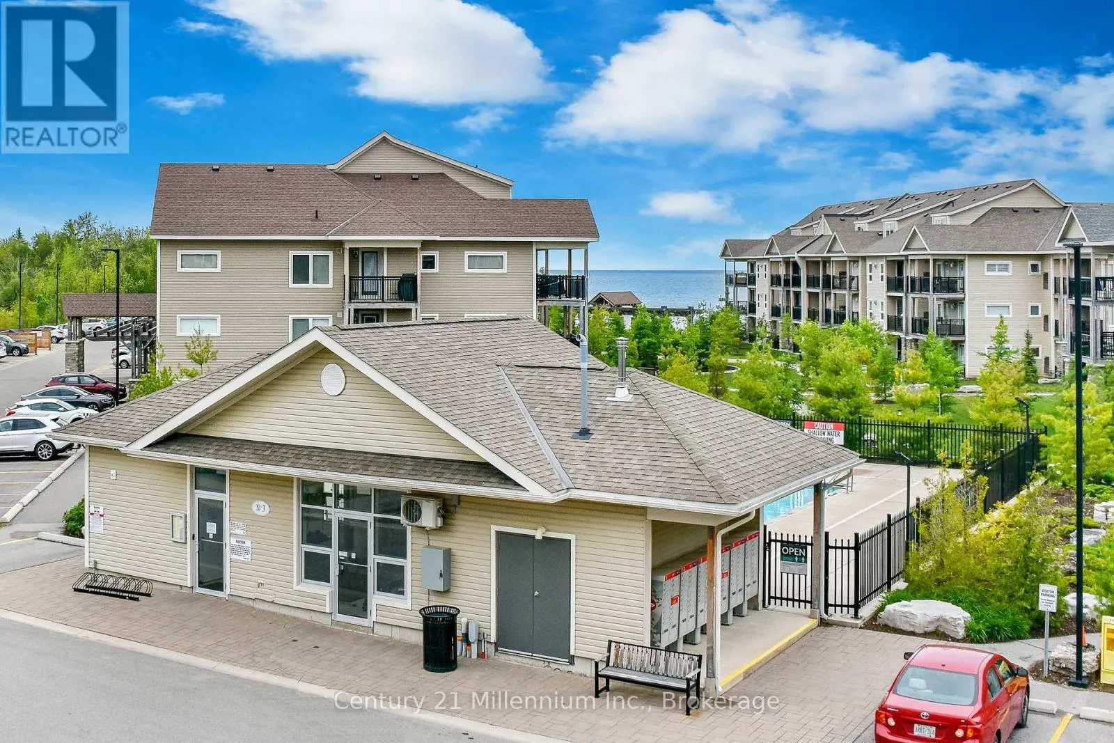 201 - 5 ANCHORAGE CRESCENT, #201