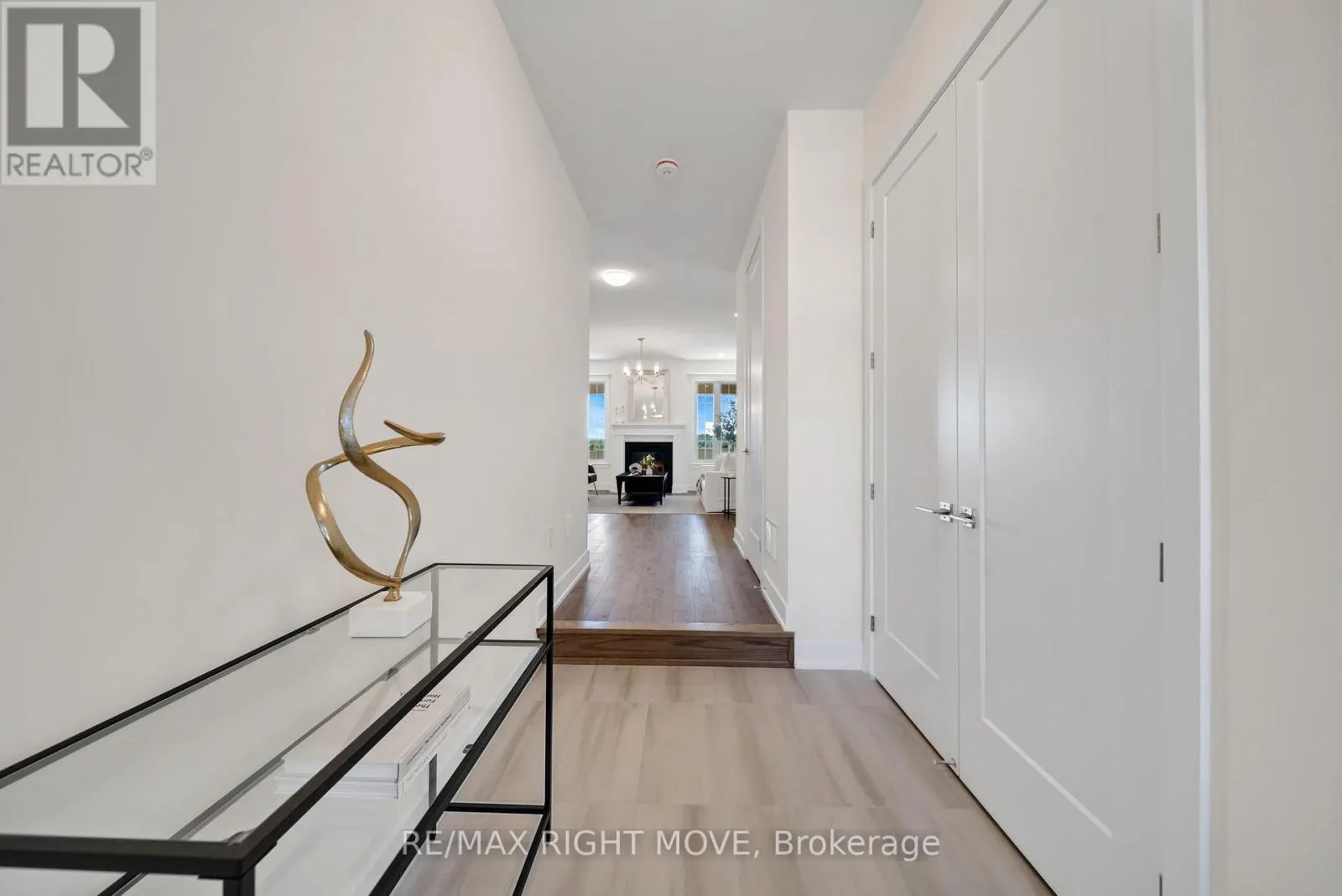 3194 ORION BOULEVARD