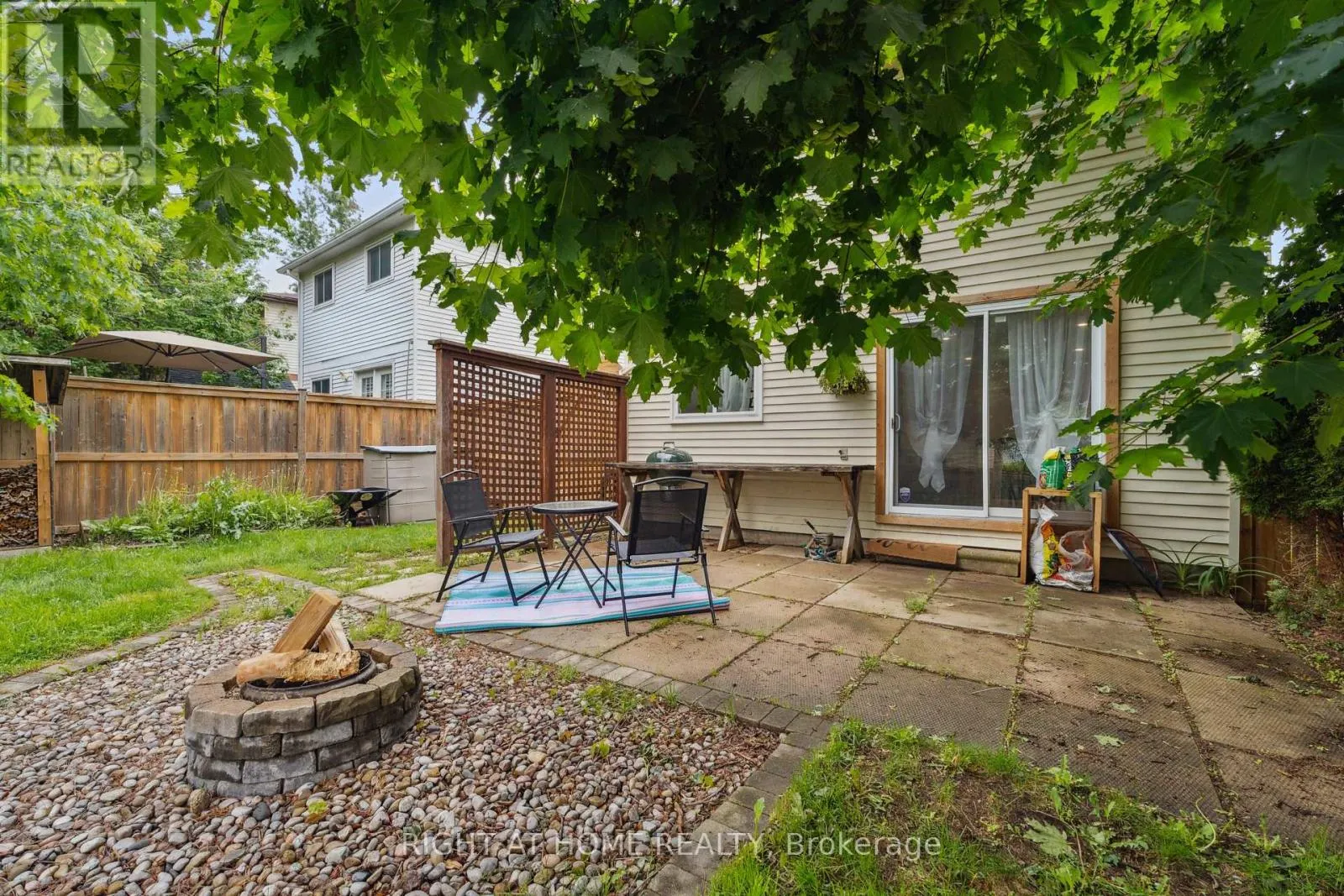 54 SHAKESPEARE CRESCENT
