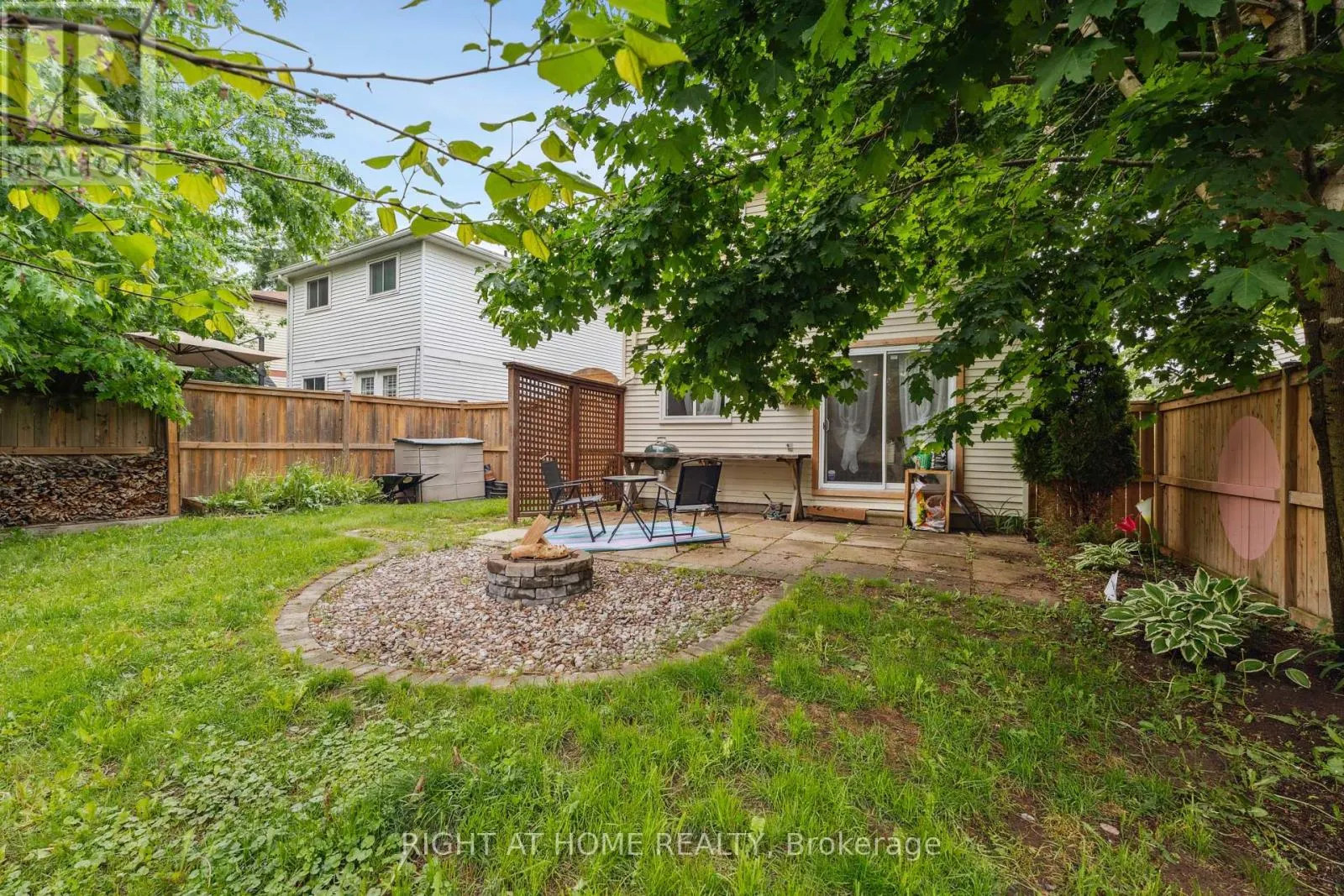 54 SHAKESPEARE CRESCENT