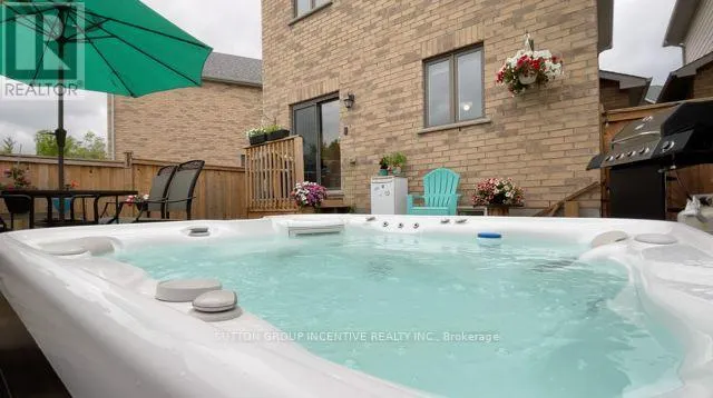 3 BEDFORD ESTATES CRESCENT