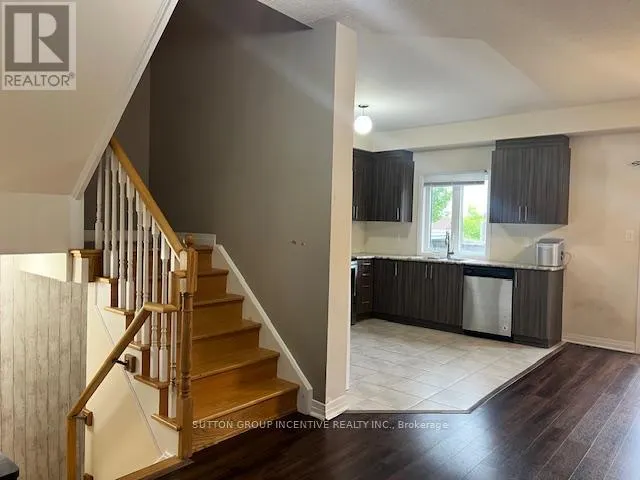 3 BEDFORD ESTATES CRESCENT