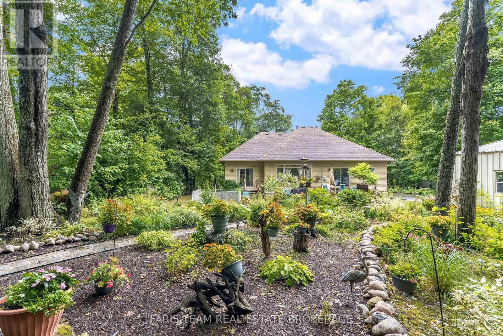 193 GILWOOD PARK DRIVE