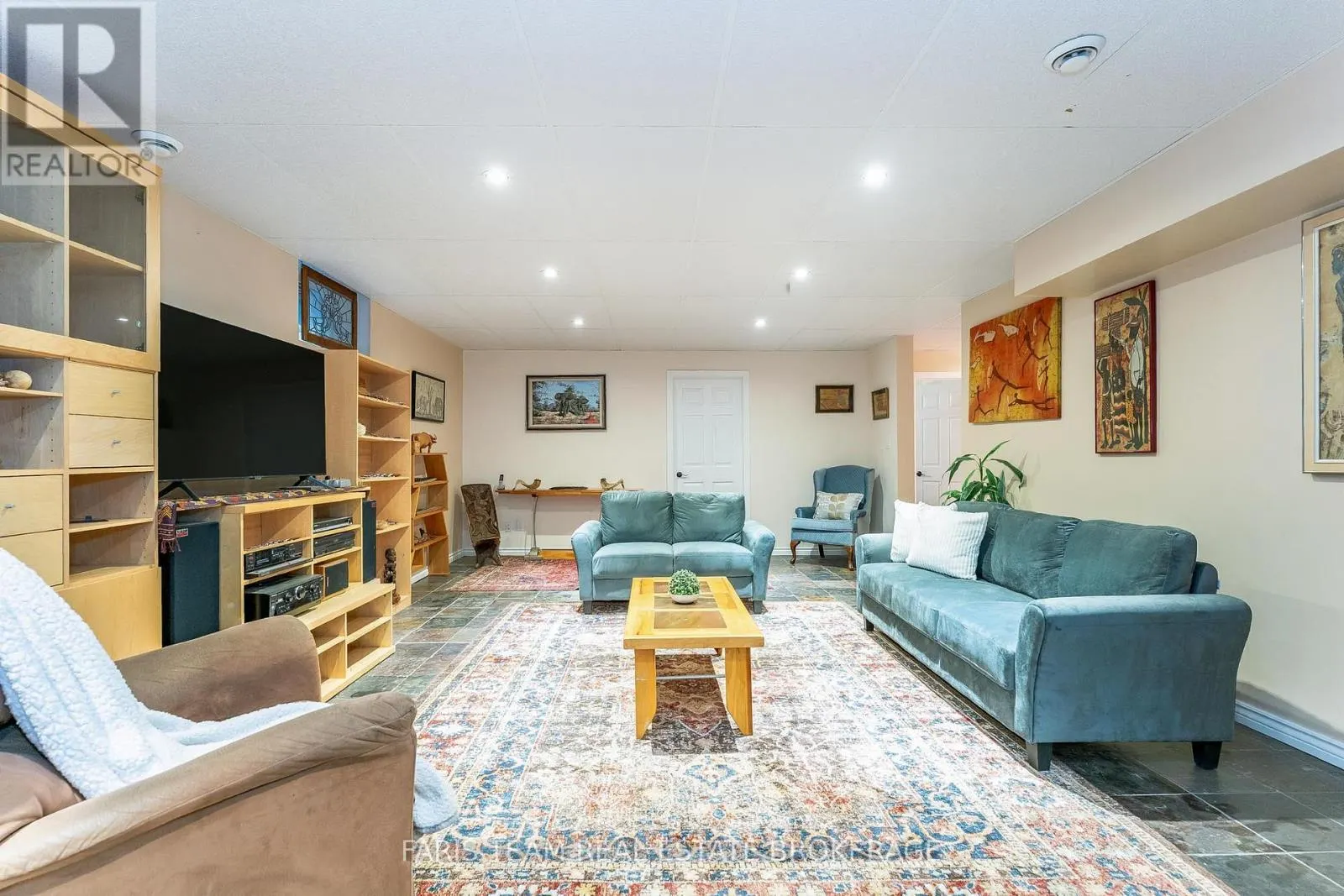 193 GILWOOD PARK DRIVE