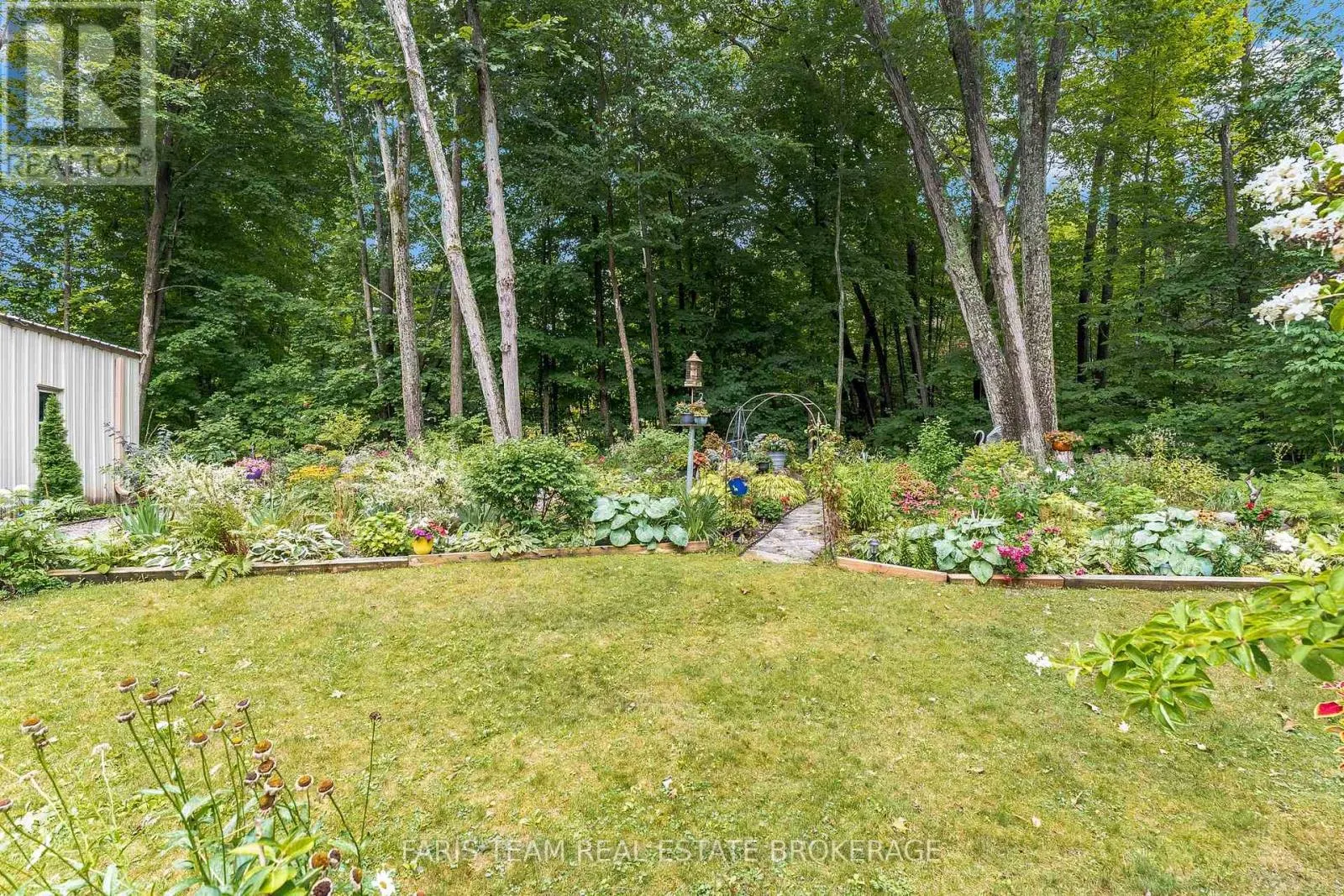 193 GILWOOD PARK DRIVE