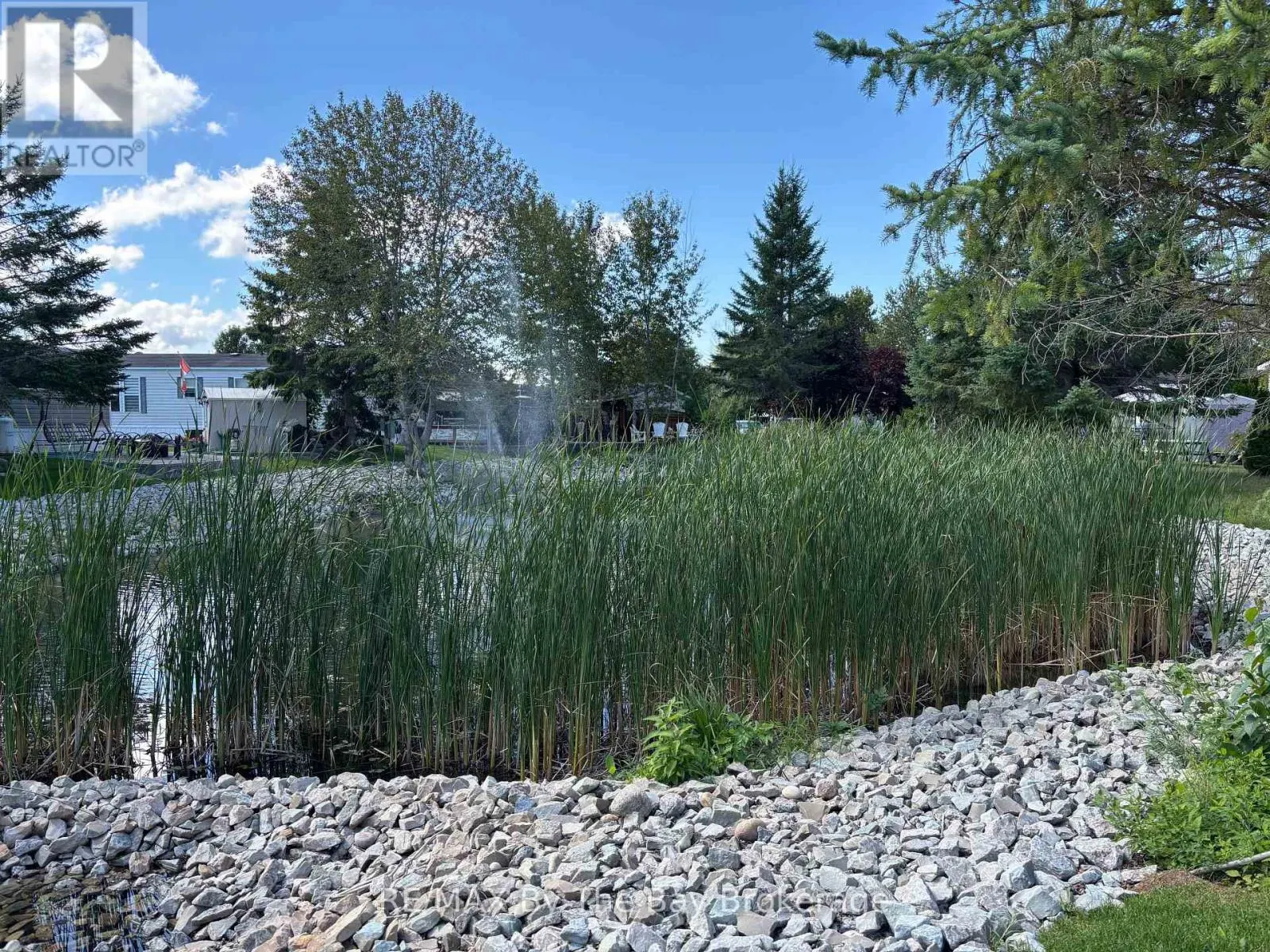 15 HURON CIRCLE
