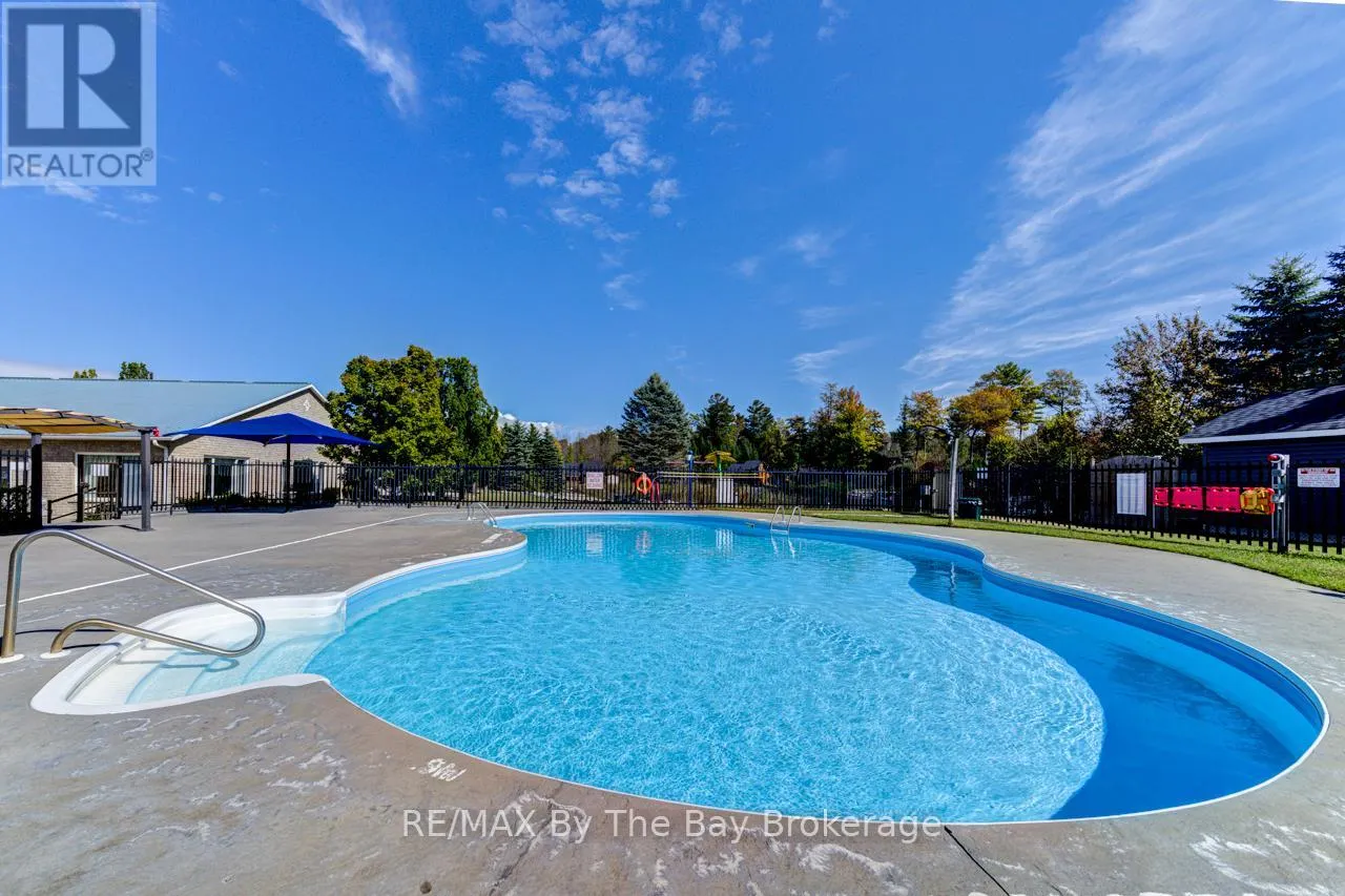 15 HURON CIRCLE