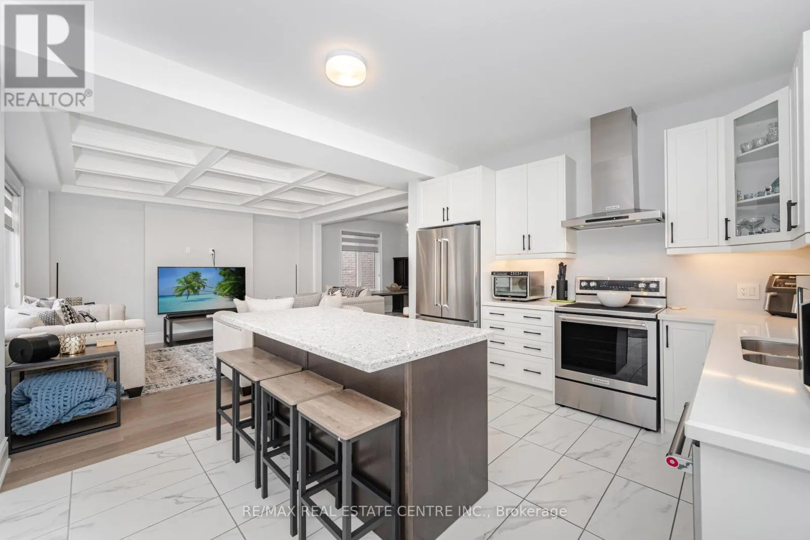37 PERIWINKLE ROAD