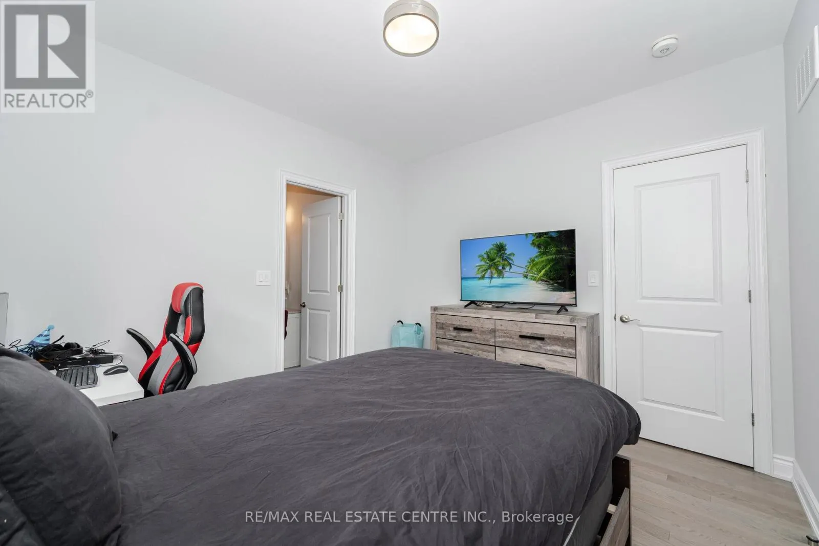 37 PERIWINKLE ROAD