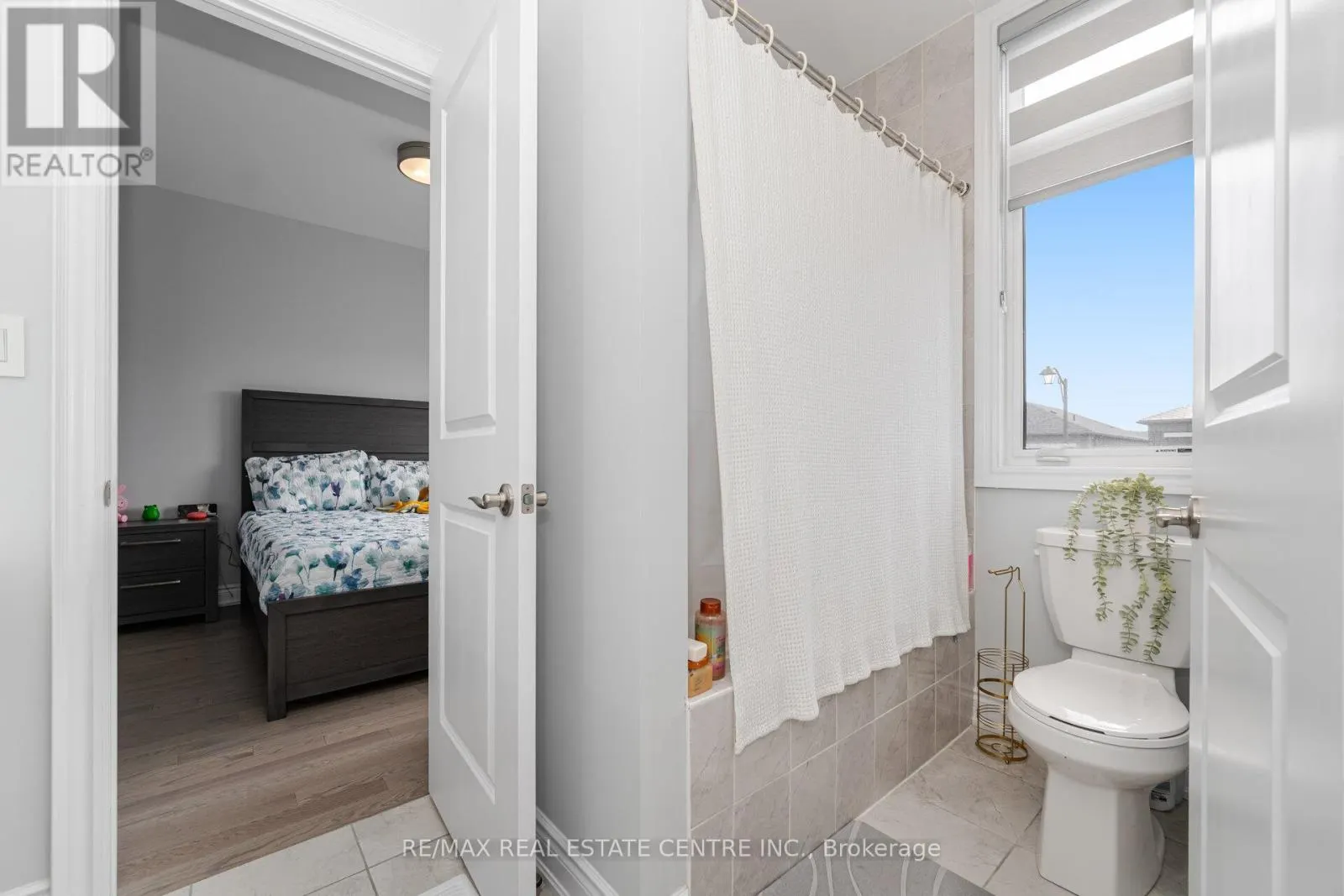 37 PERIWINKLE ROAD