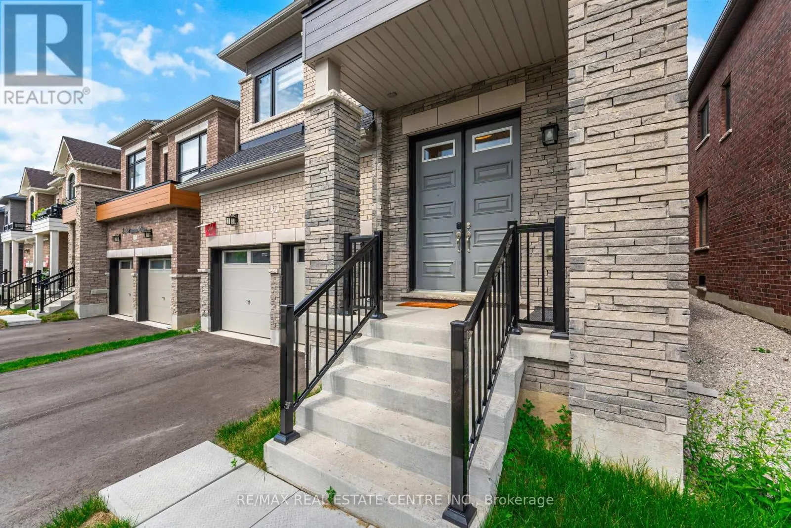 37 PERIWINKLE ROAD