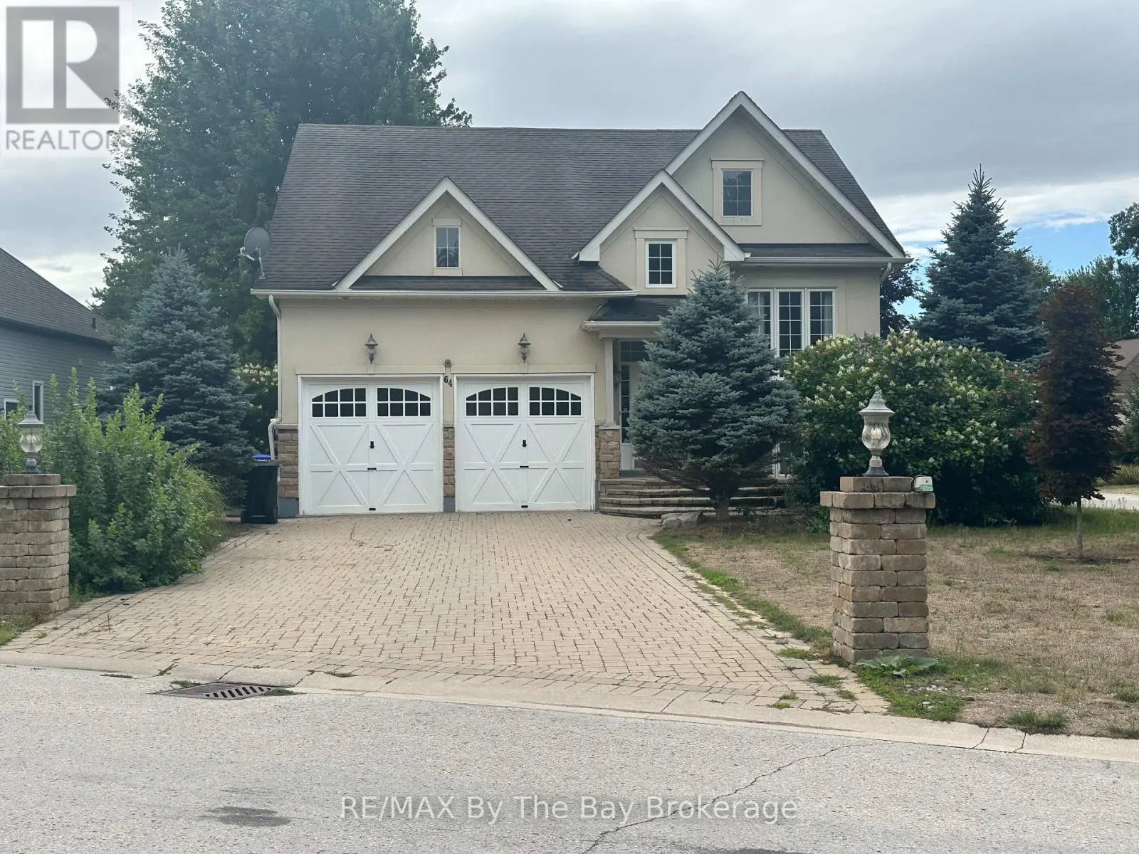 64 ORIOLE CRESCENT