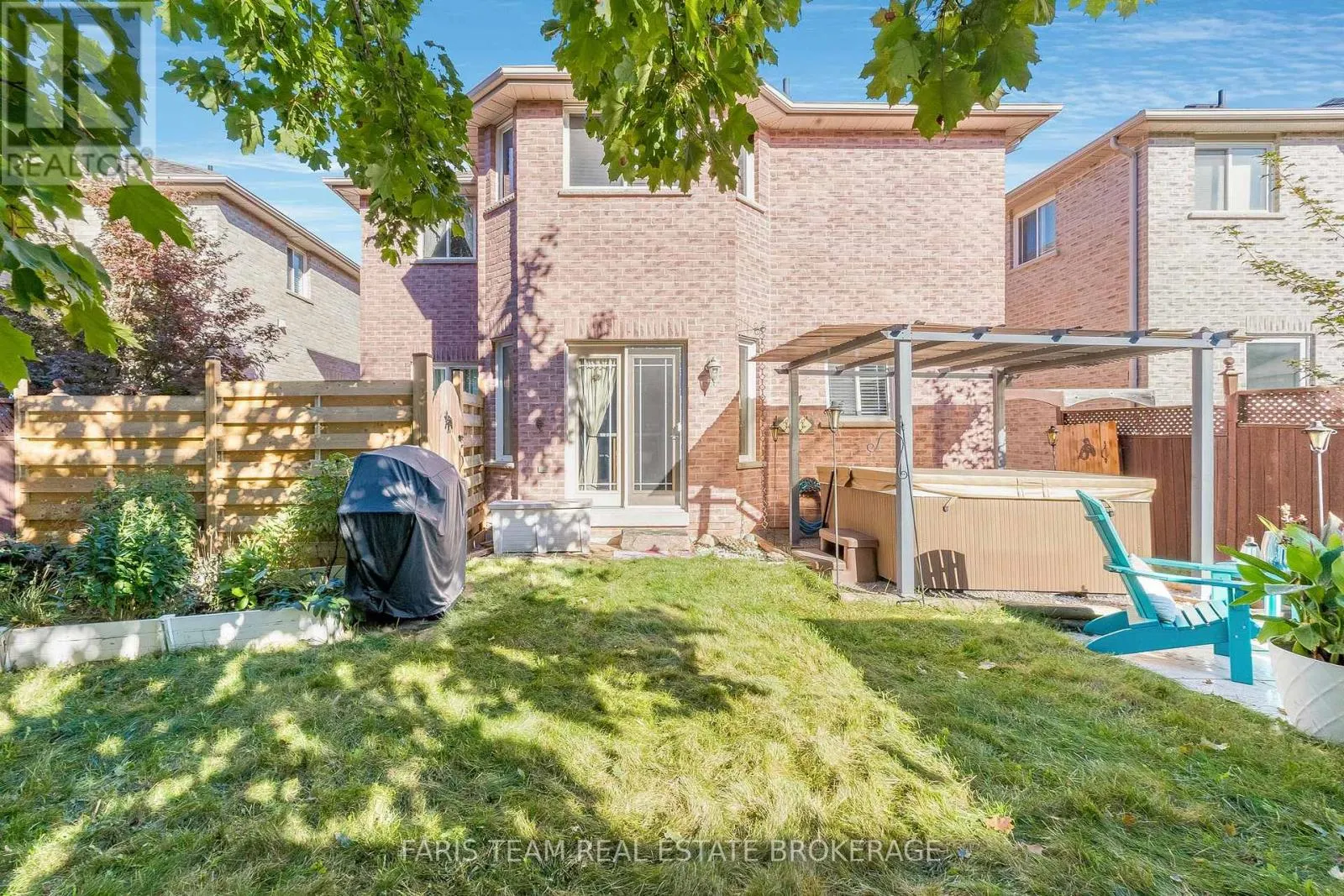 43 DUNNETT DRIVE