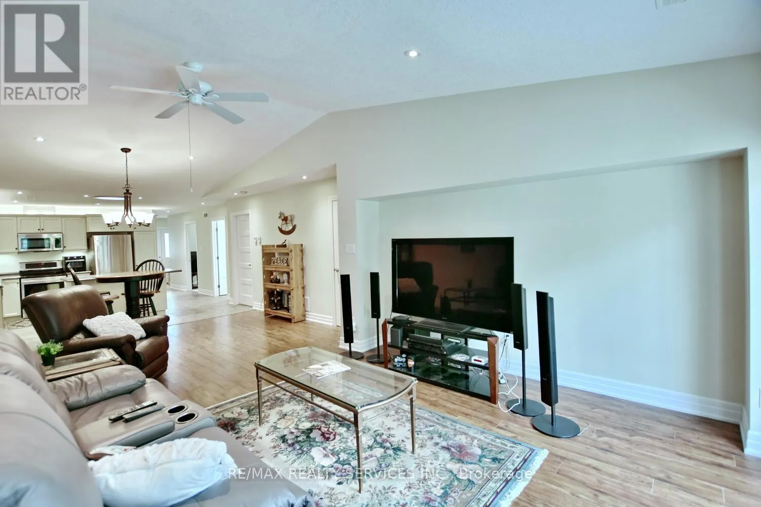 45 CLOVER CRESCENT