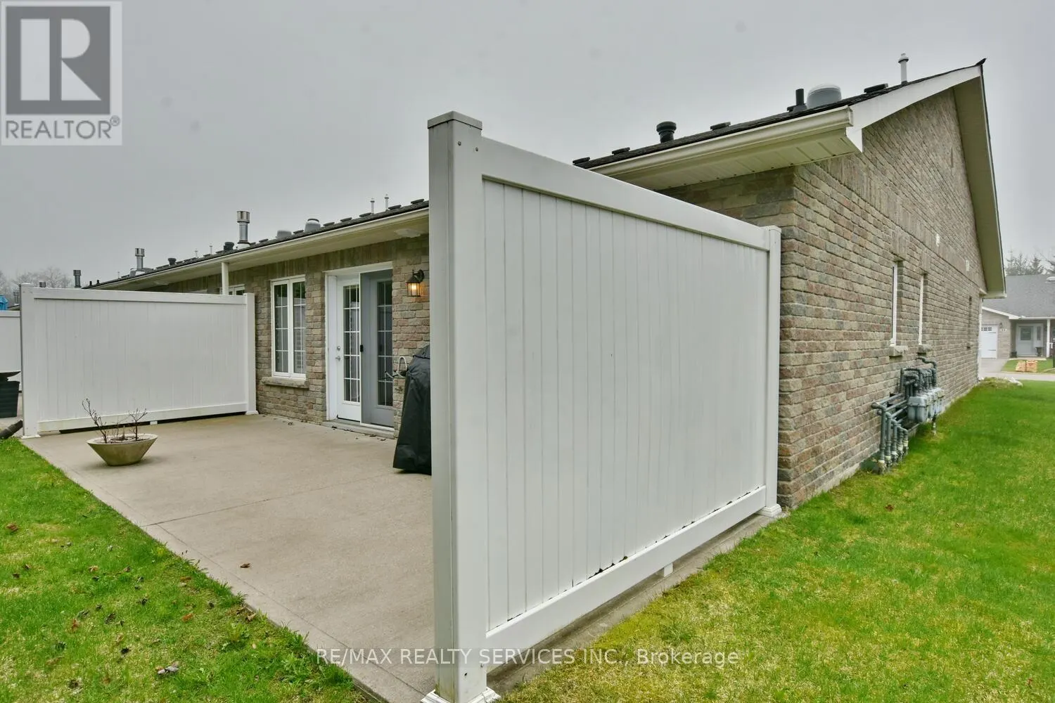 45 CLOVER CRESCENT