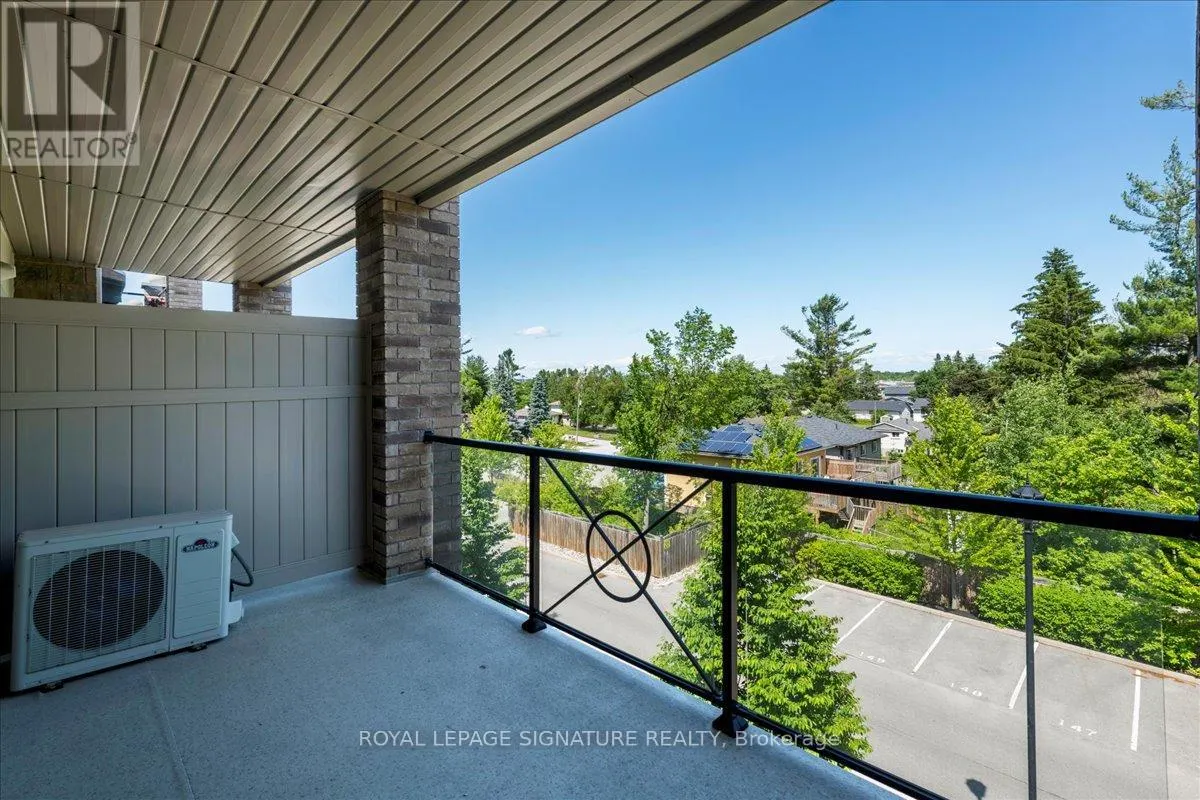 301 - 45 FERNDALE DRIVE S