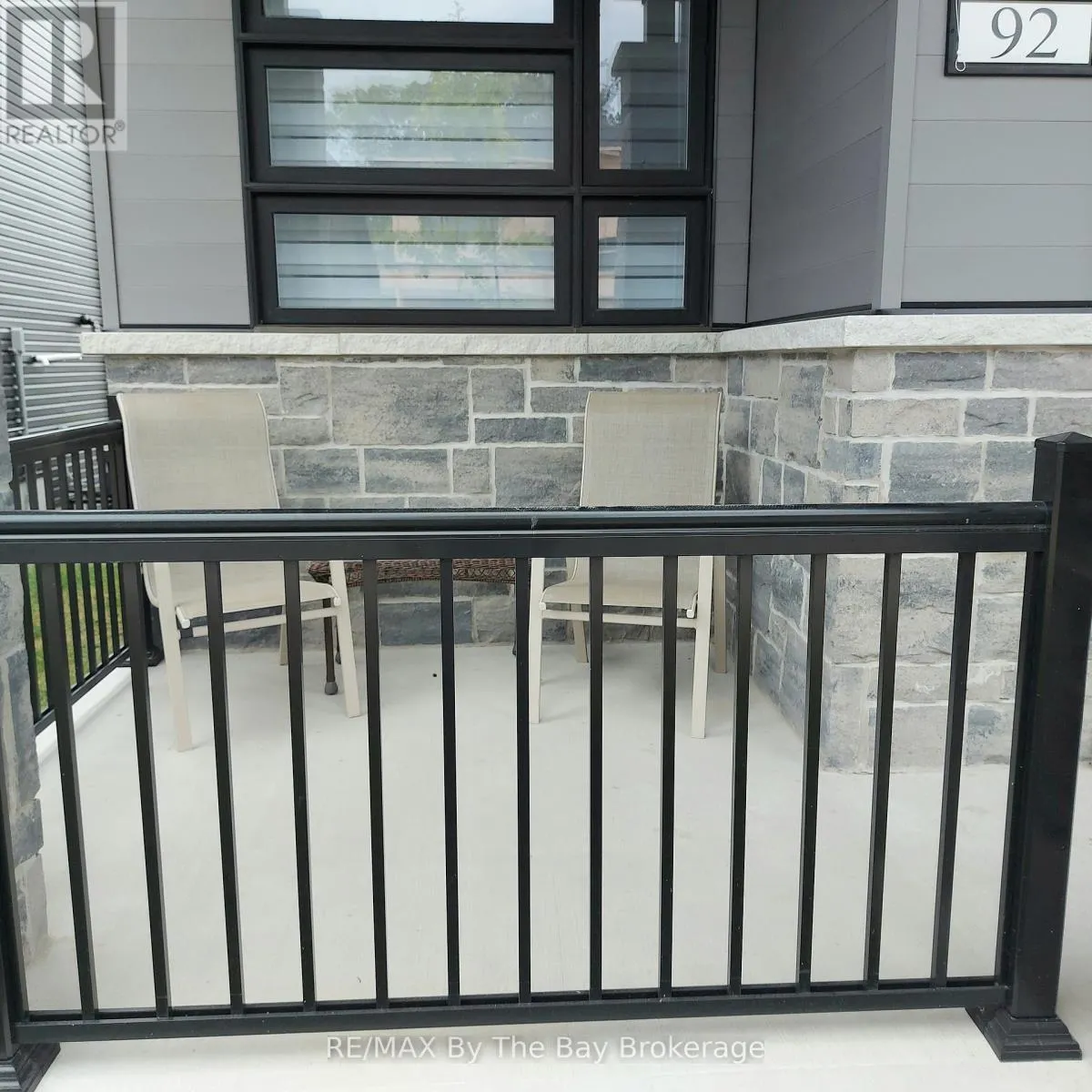 UPPER - 92 BERKELY STREET, #UPPER