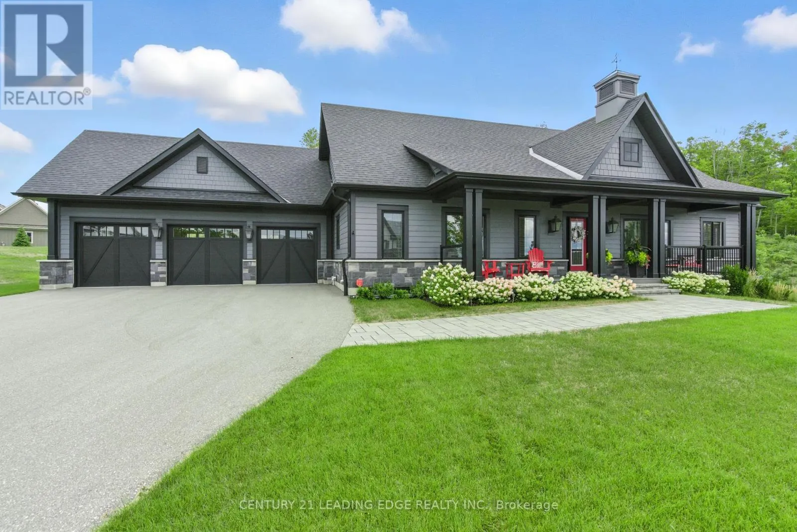 43 THOROUGHBRED DRIVE