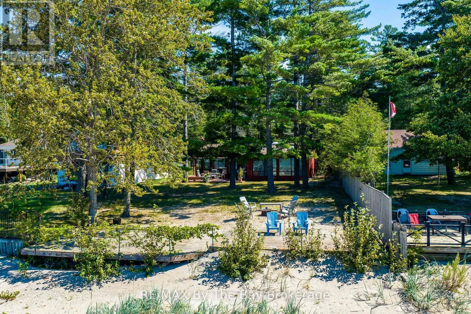 156 SANTOS LANE