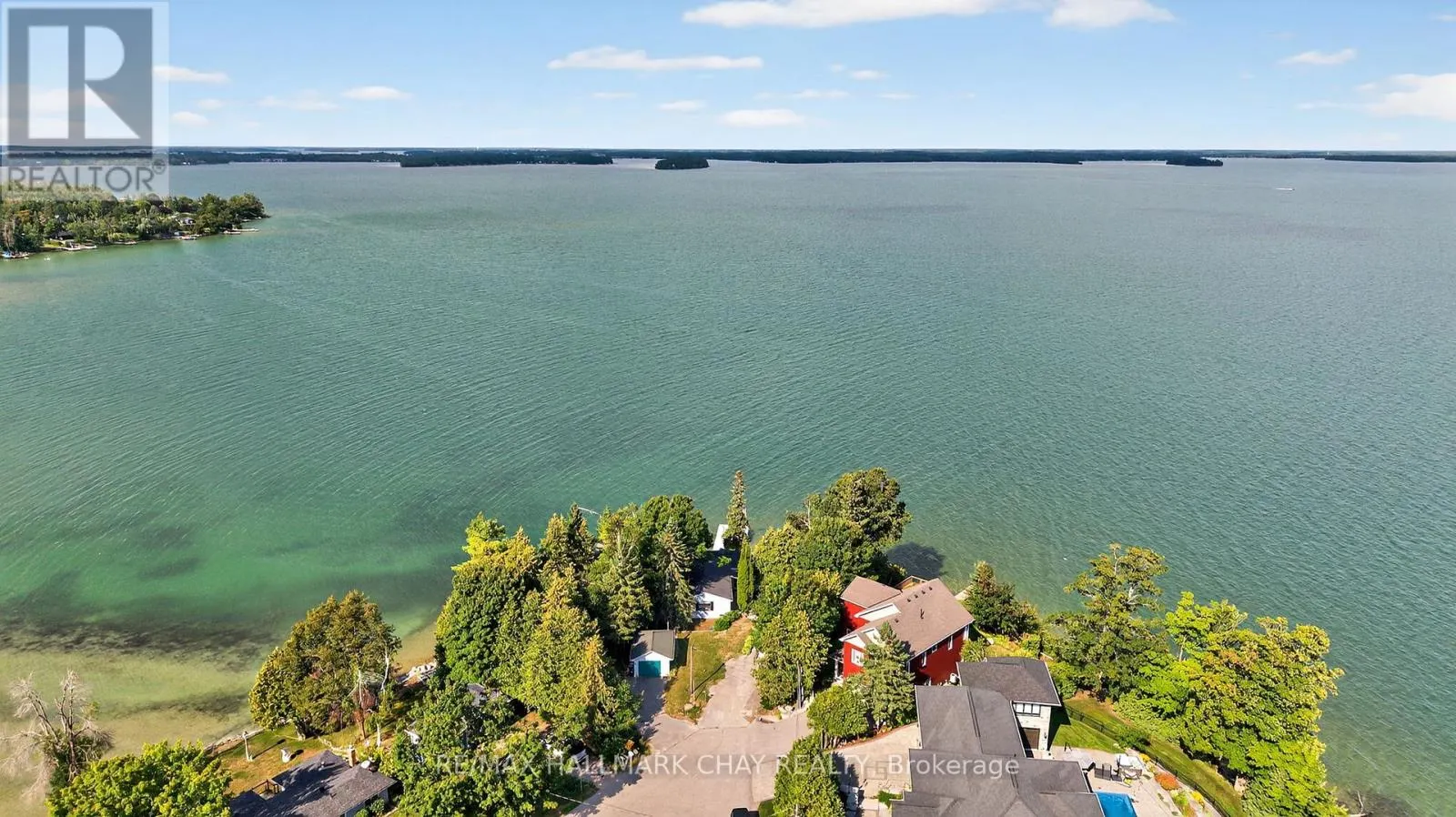 43 MOON POINT DRIVE
