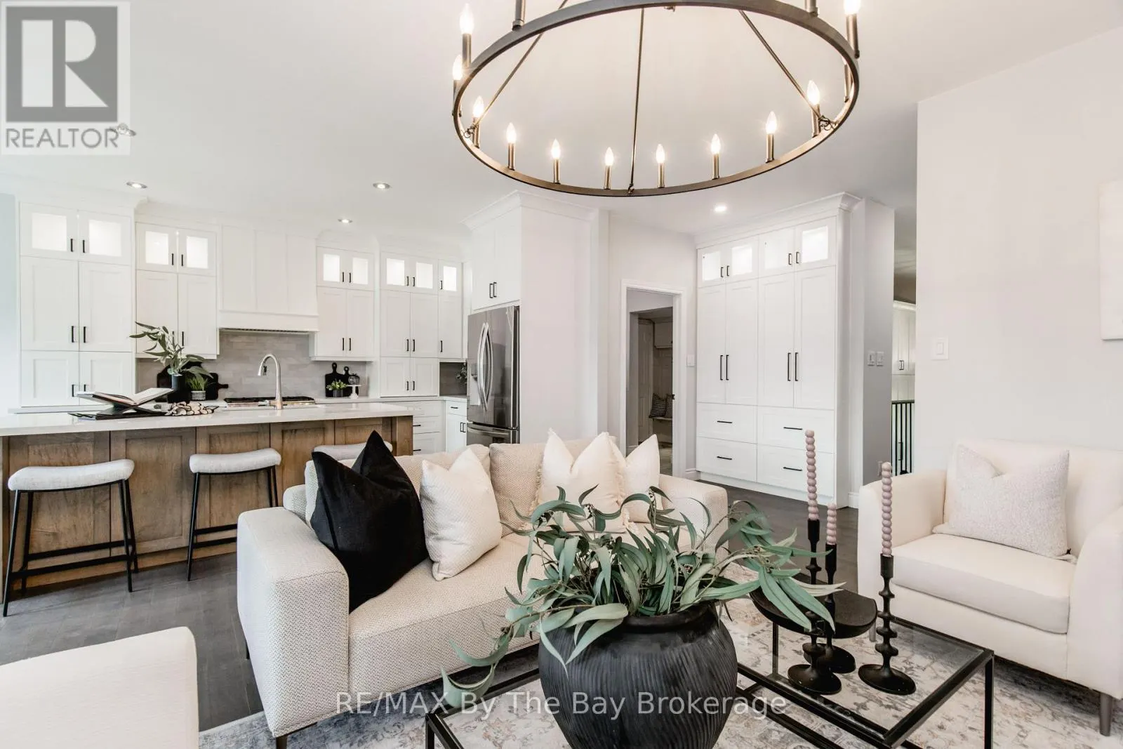 11 BASSWOOD DRIVE