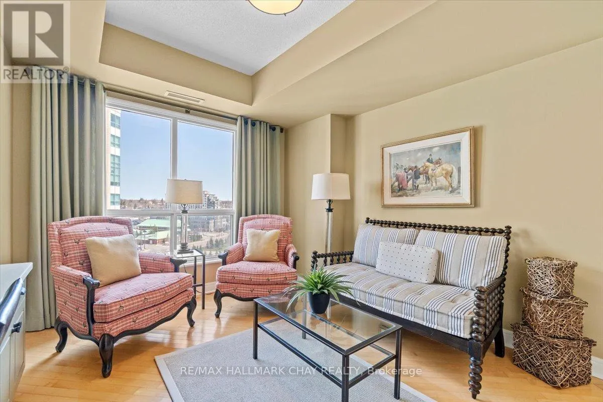 1209 - 2 TORONTO STREET