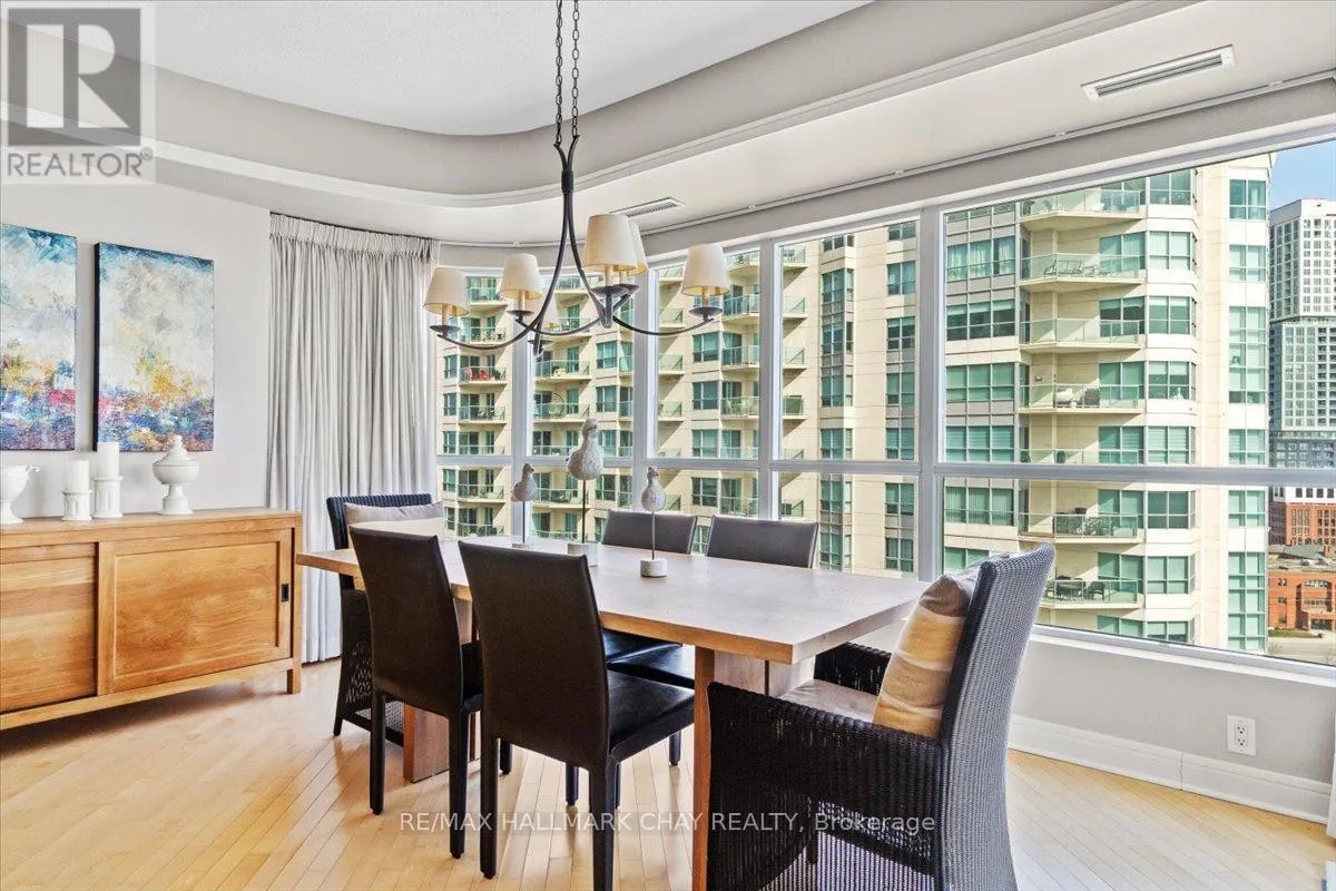 1209 - 2 TORONTO STREET