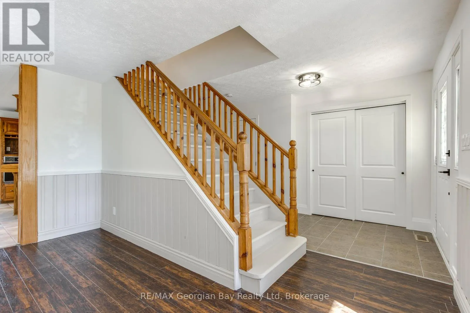 260 CONCESSION 12 STREET E