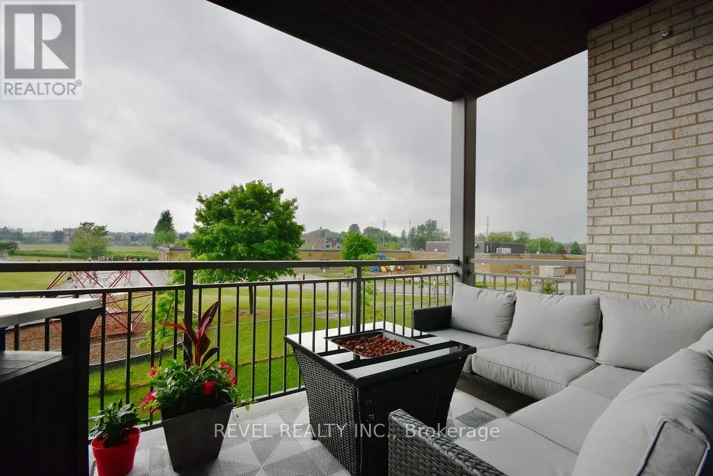 208 - 299 CUNDLES ROAD E