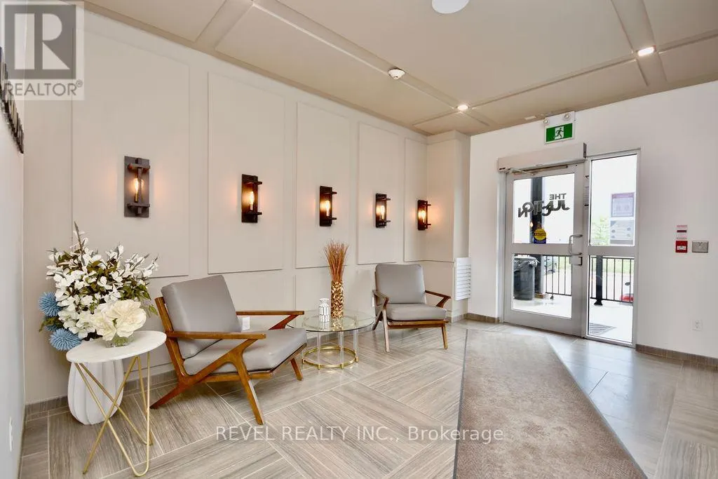 208 - 299 CUNDLES ROAD E