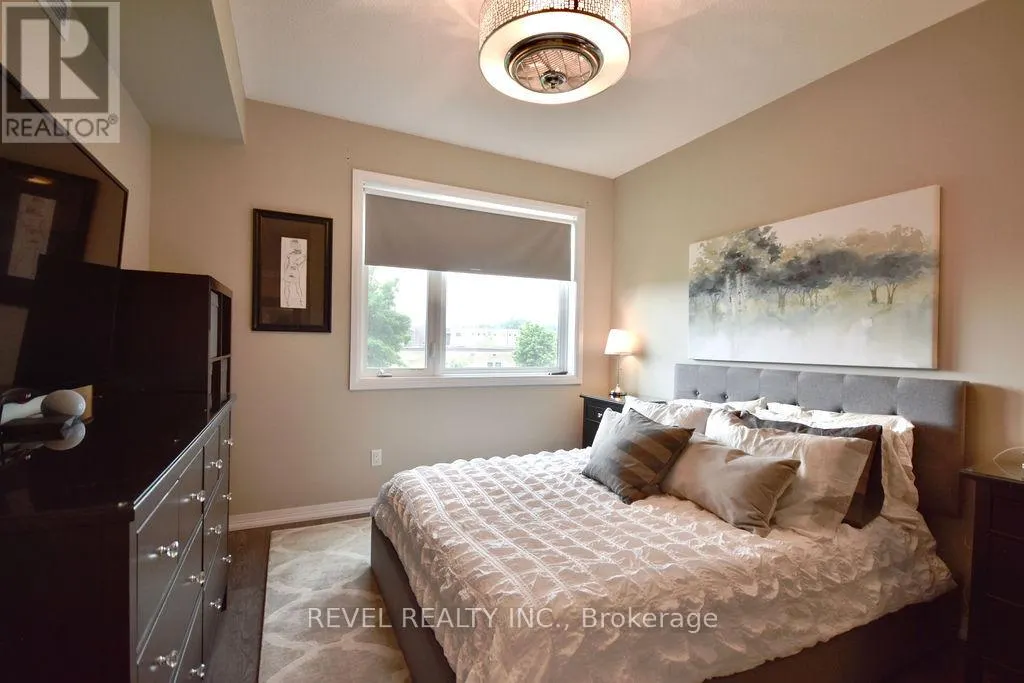 208 - 299 CUNDLES ROAD E