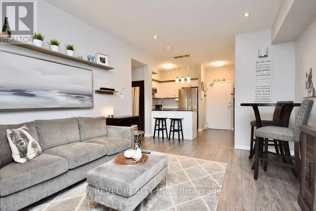 208 - 299 CUNDLES ROAD E