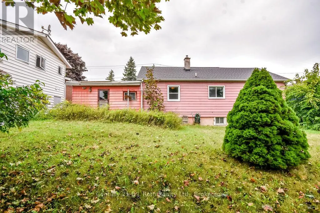 377 BARRIE ROAD