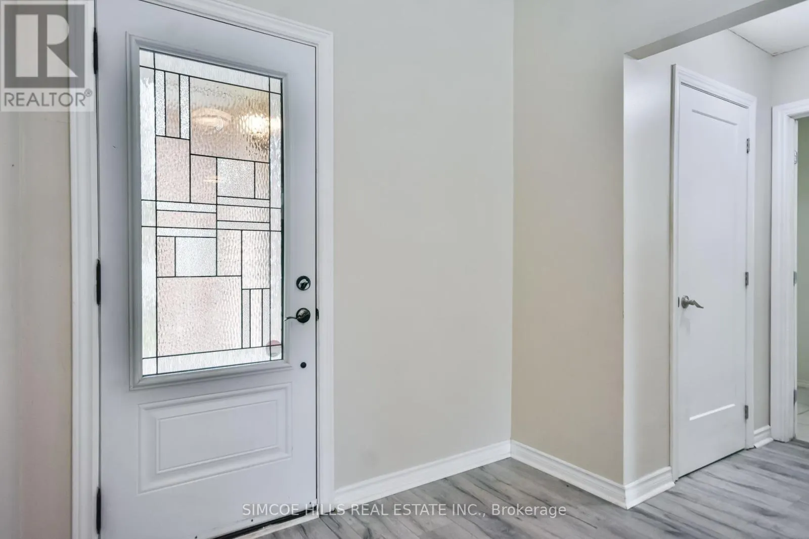 256 HICKLING TRAIL